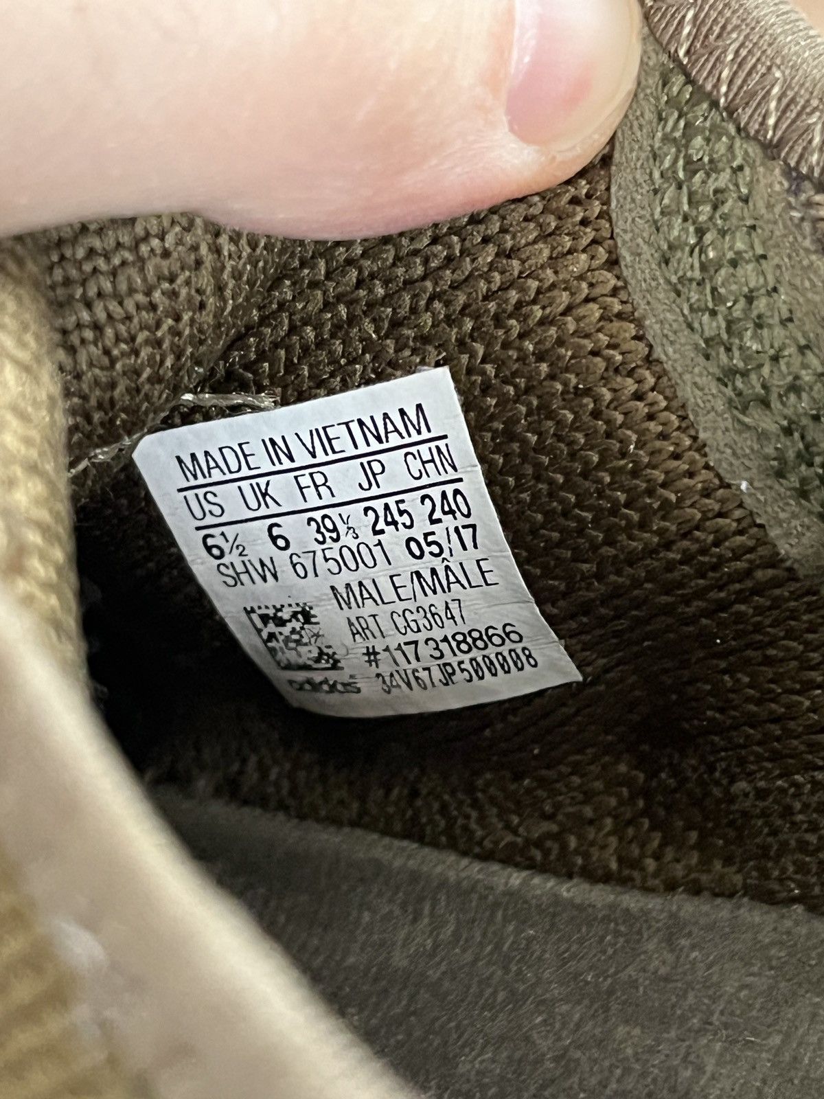 Adidas × White Mountaineering Adidas Boston x White Mountaineering Size US 6.5 / EU 39-40 - 14 Thumbnail