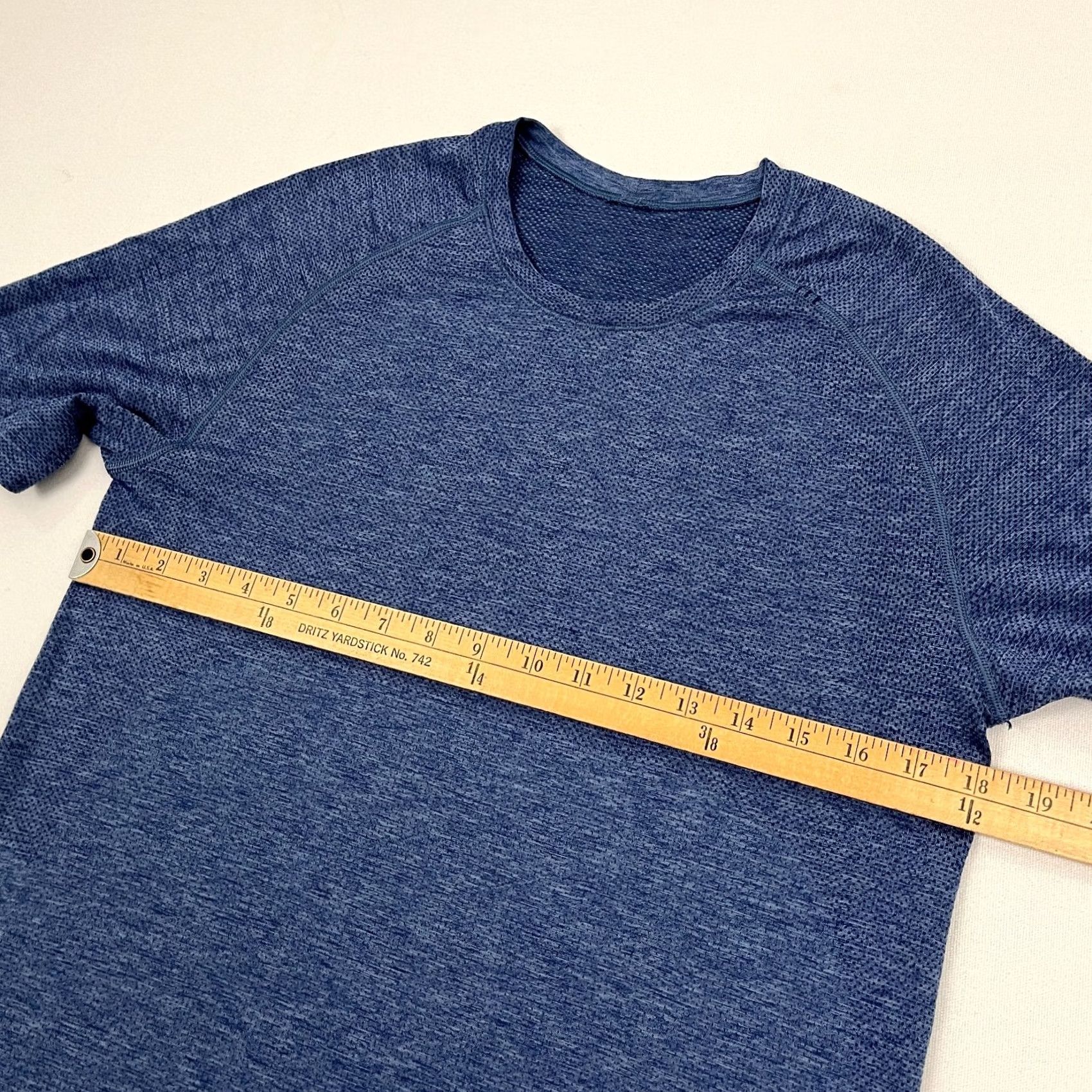 Lululemon Lululemon Metal Vent Tech Shirt Mens S Blue R Active Running Workout Training SS - Pre-Owned - Basic Size US S / EU 44-46 / 1 - 5 Thumbnail