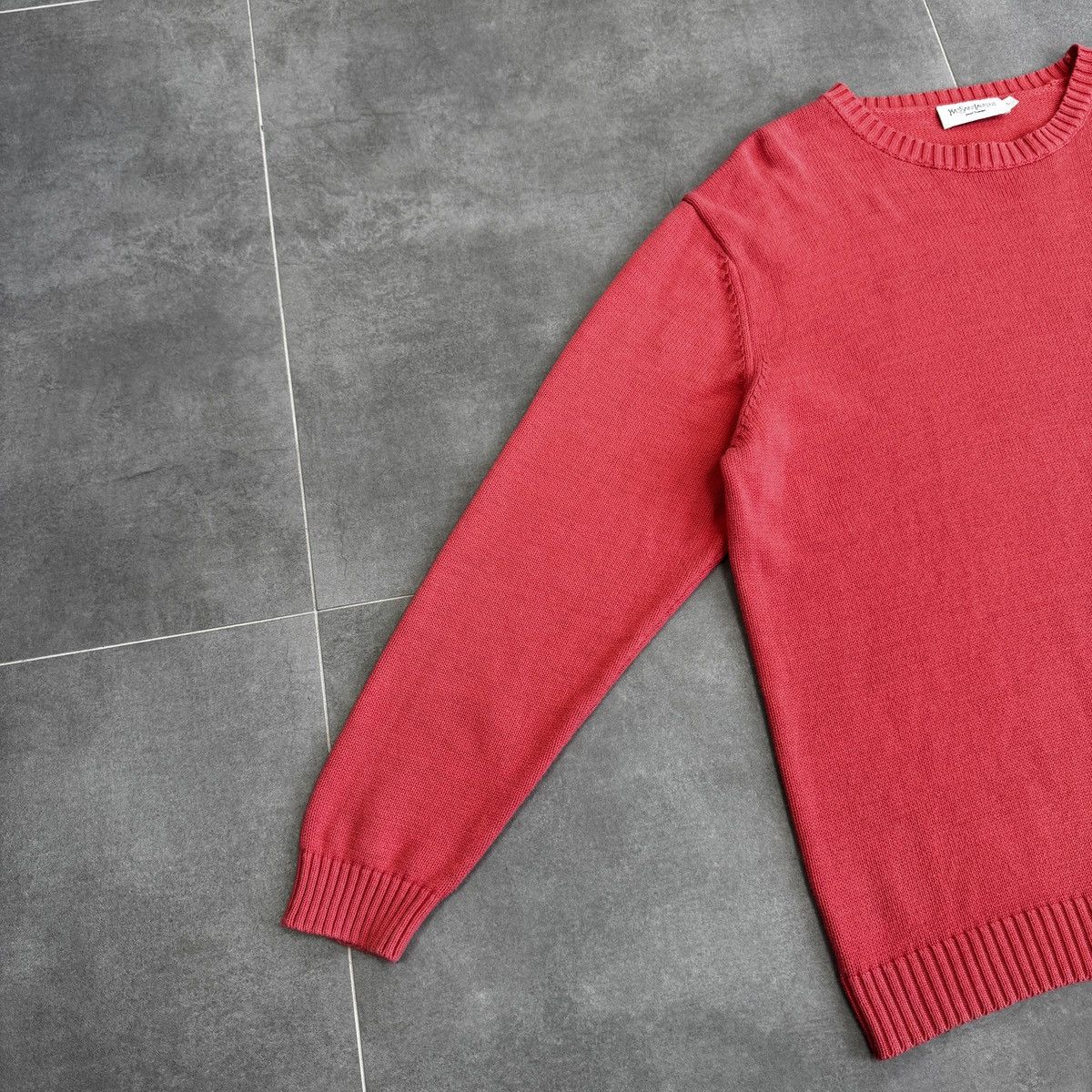 Yves Saint Laurent Yves Saint Laurent YSL Men Knitted Pink Sweater Size L Size US L / EU 52-54 / 3 - 4 Thumbnail