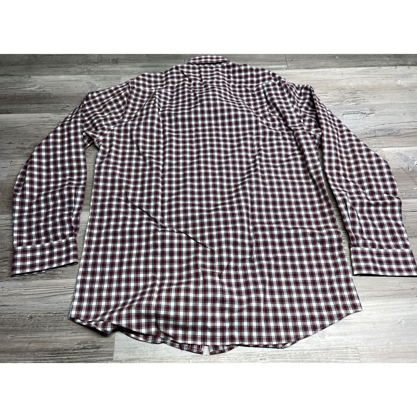 Vintage L.L. Bean Red Plaid Button-Up Shirt Mens Regular Fit 100% Cotton Long Sleeve Size M Size US M / EU 48-50 / 2 - 2 Thumbnail