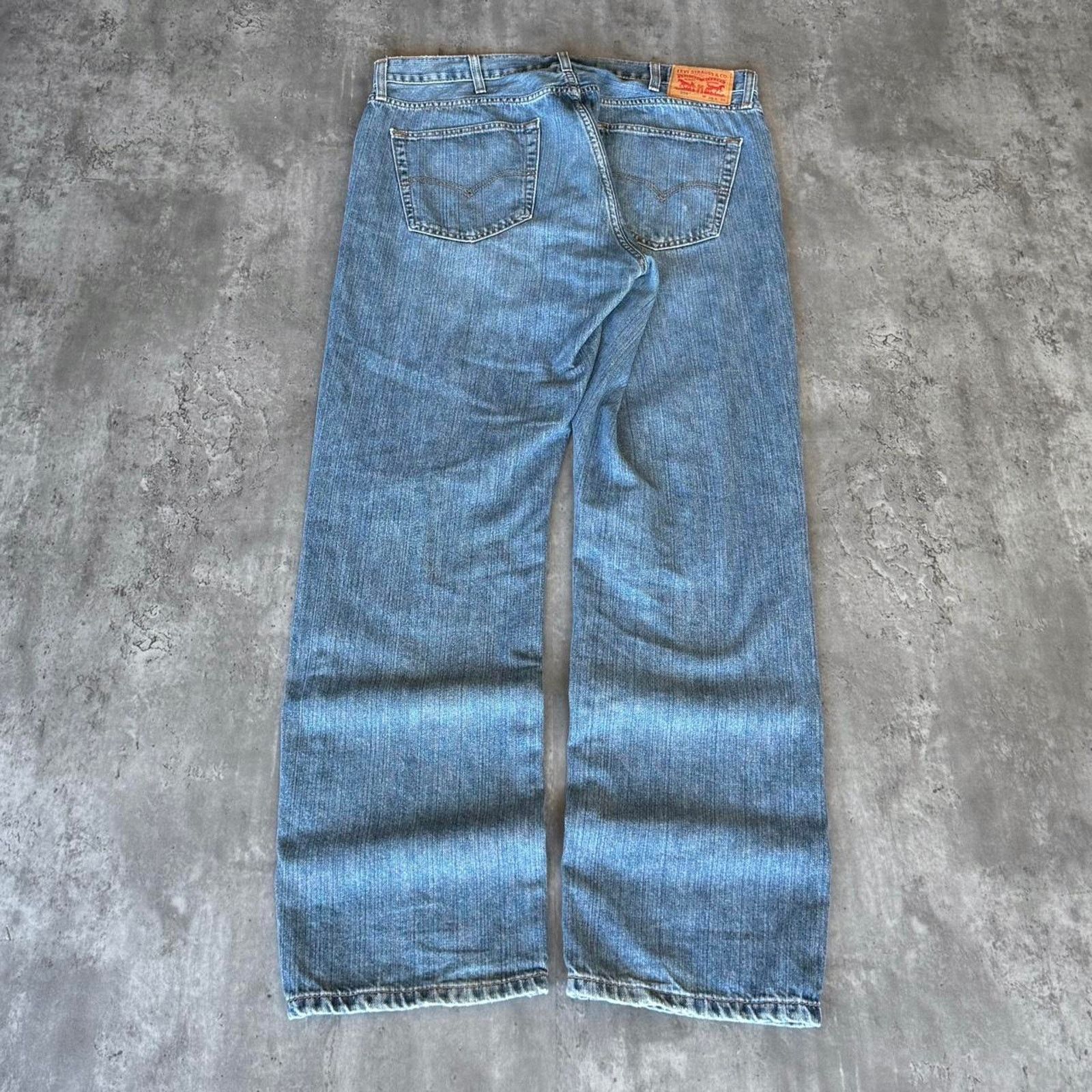 Levi's × Vintage Levi’s 559 Baggy Embroidered Essential Denim Jeans Size US 38 / EU 54 - 1 Thumbnail