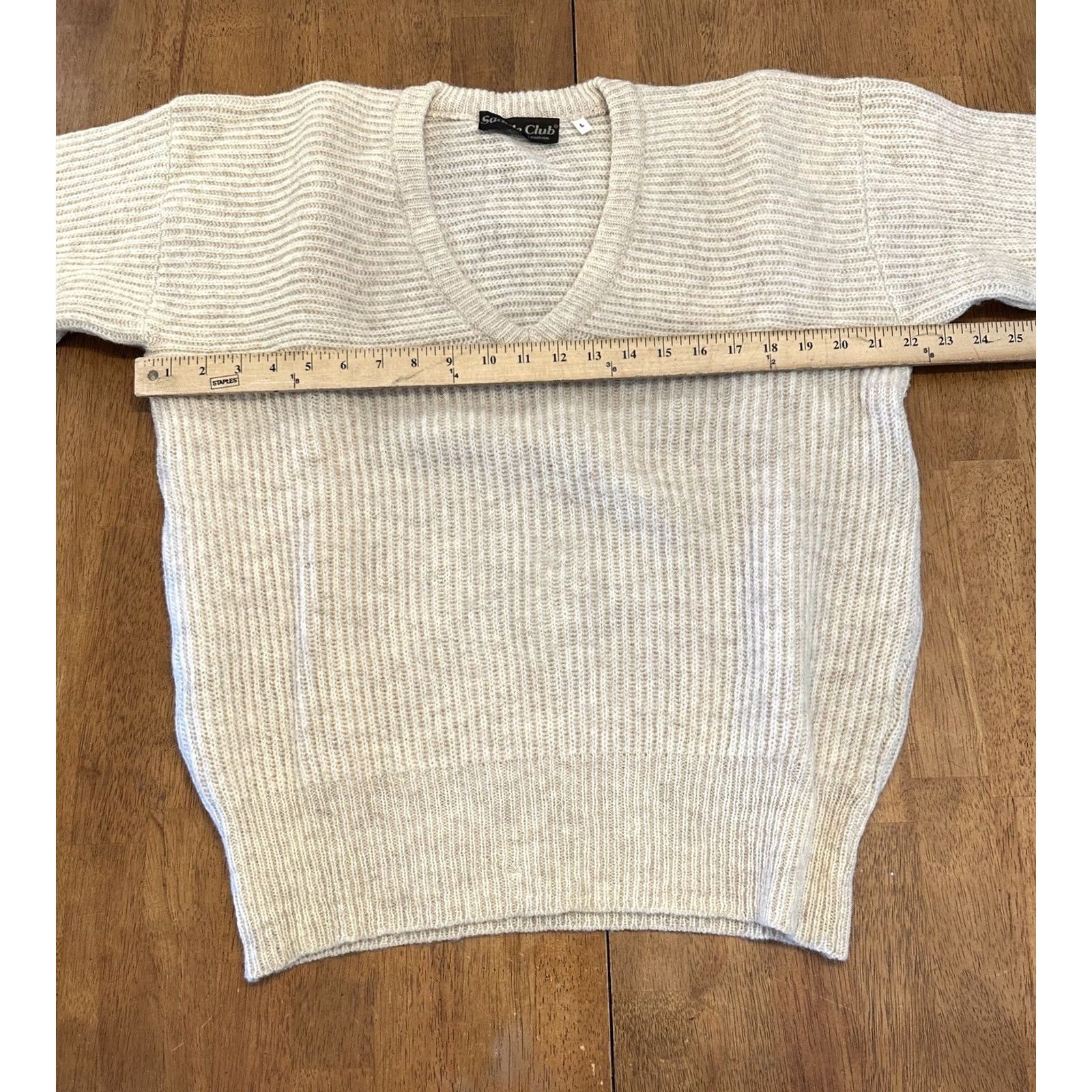 Vintage VINTAGE Saddle Club Portugal Wool Sweater L Beige Cable-Knit V-Neck Mens Size US L / EU 52-54 / 3 - 4 Thumbnail
