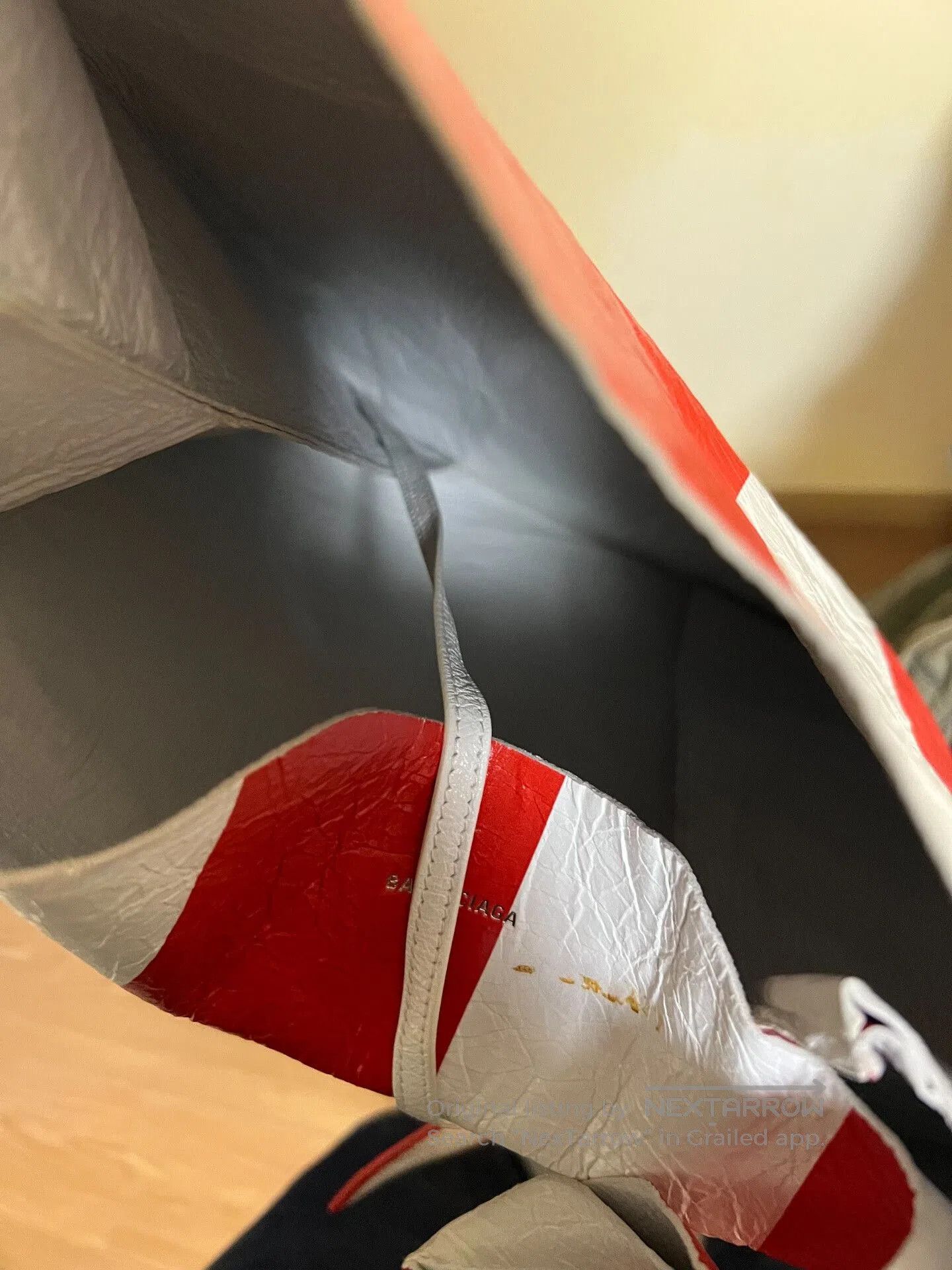 Balenciaga Balenciaga Red White Striped Tote. Size ONE SIZE - 8 Thumbnail
