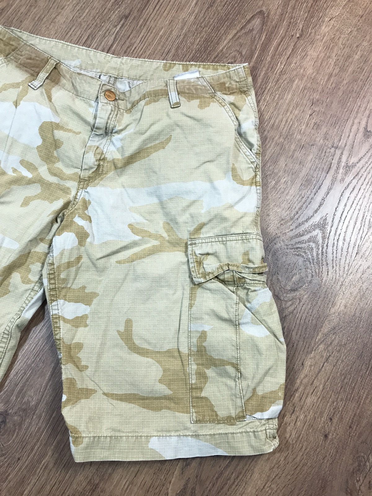 Carhartt × Vintage Vintage Carhartt Khaki Shorts Size US 31 - 3 Thumbnail