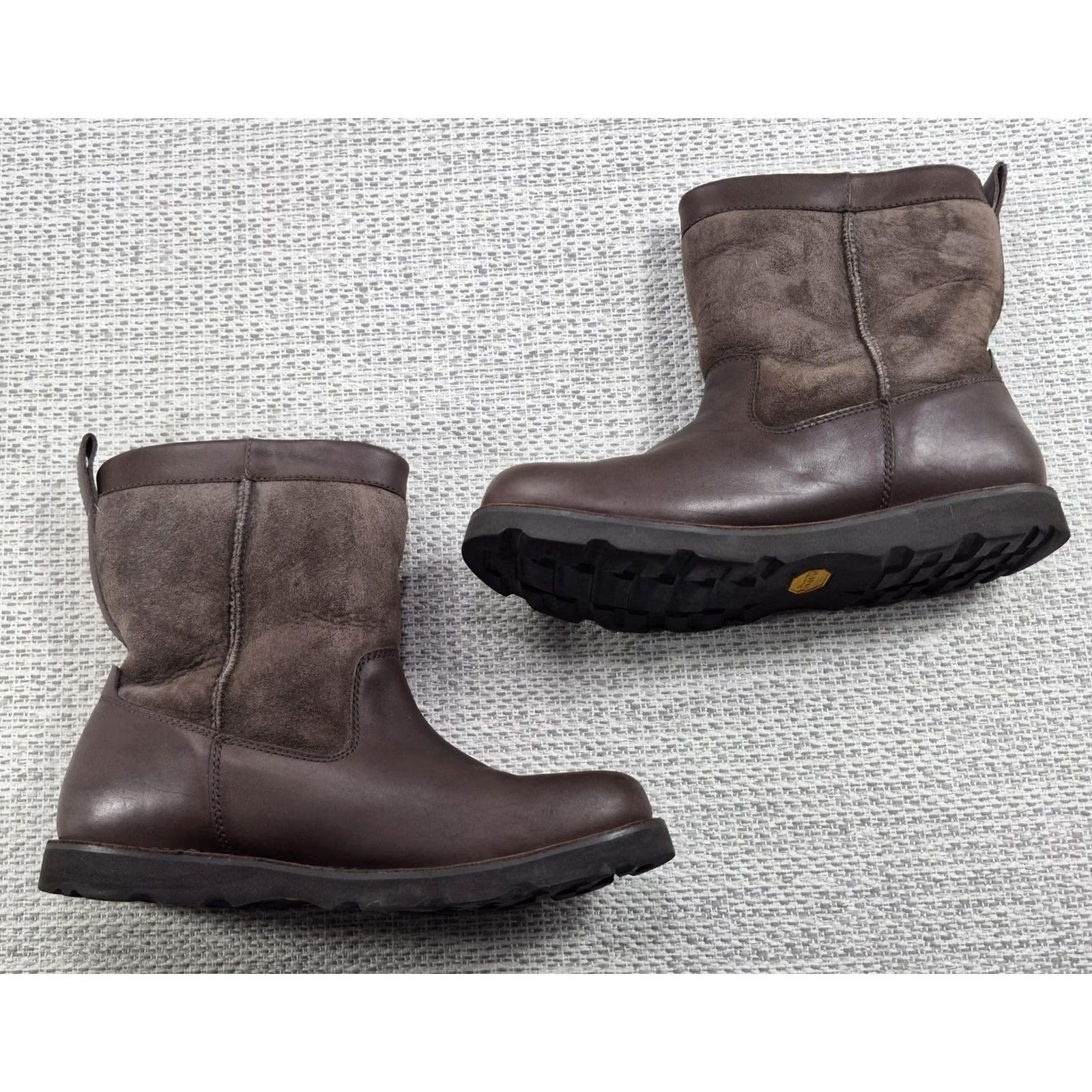 Ugg UGG 5790 Boots Mens Size 12 Brown Leather Shearling Vibram Winter Size US 12 / EU 45 - 2 Thumbnail