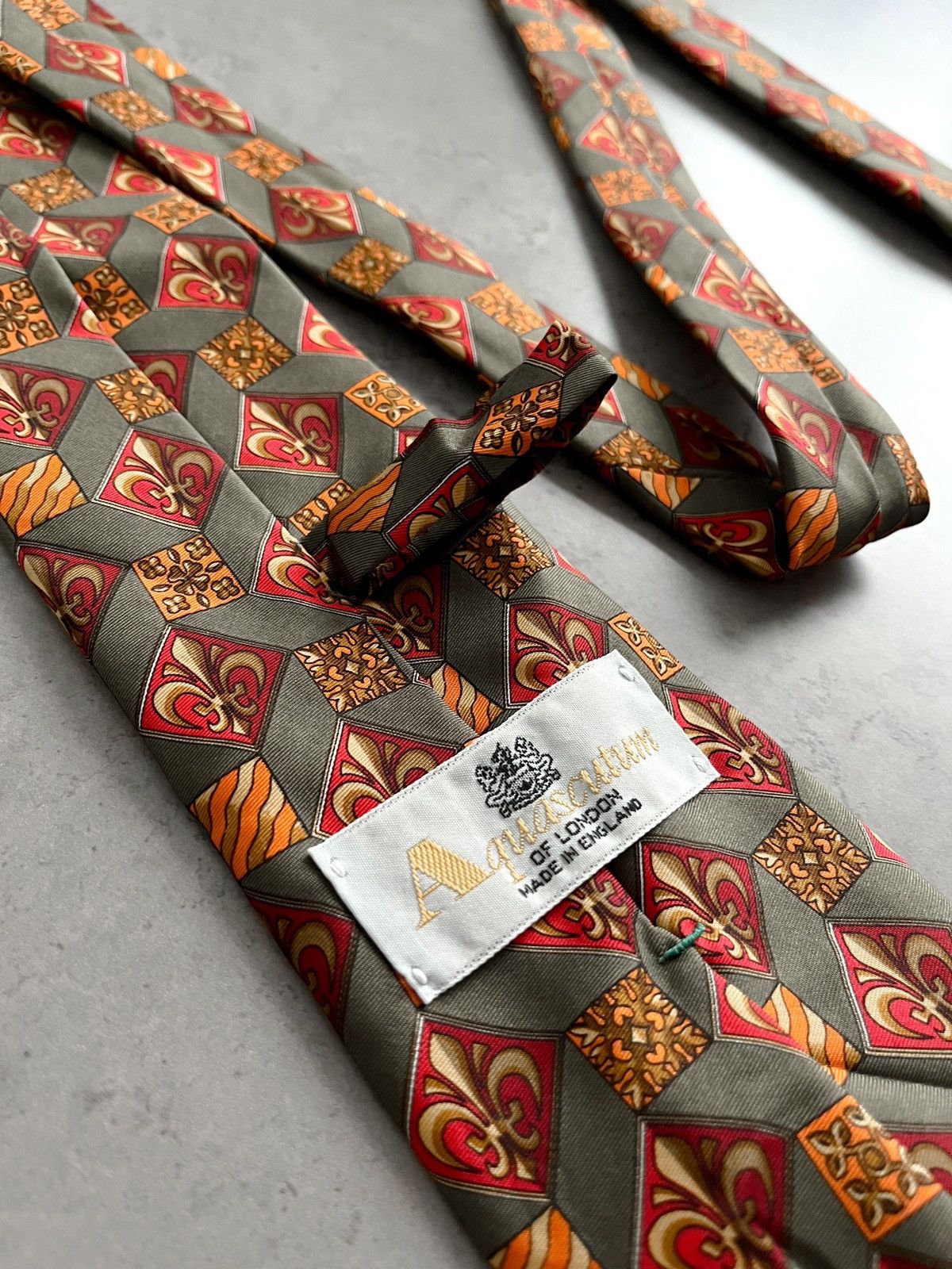 Aquascutum × Vintage AQUASCUTUM 100% silk made in England tie Size ONE SIZE - 2 Thumbnail