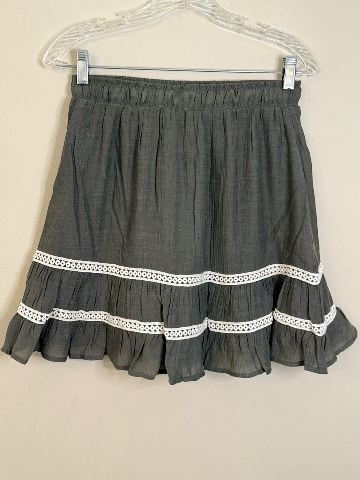 Other Umgee boho gray ruffled mini skirt white lace SZ SM Size 28" / US 6 / IT 42 - 2 Thumbnail