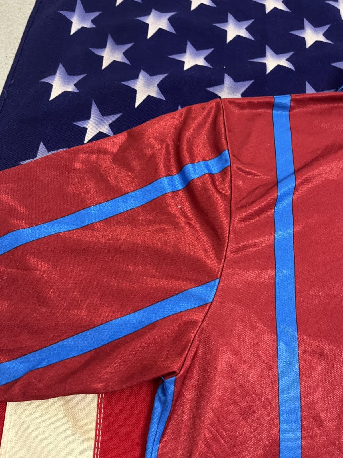 Asics VTG 90s Asics Aston Villa Müller Home Soccer Jersey Red Blue Size US L / EU 52-54 / 3 - 9 Thumbnail