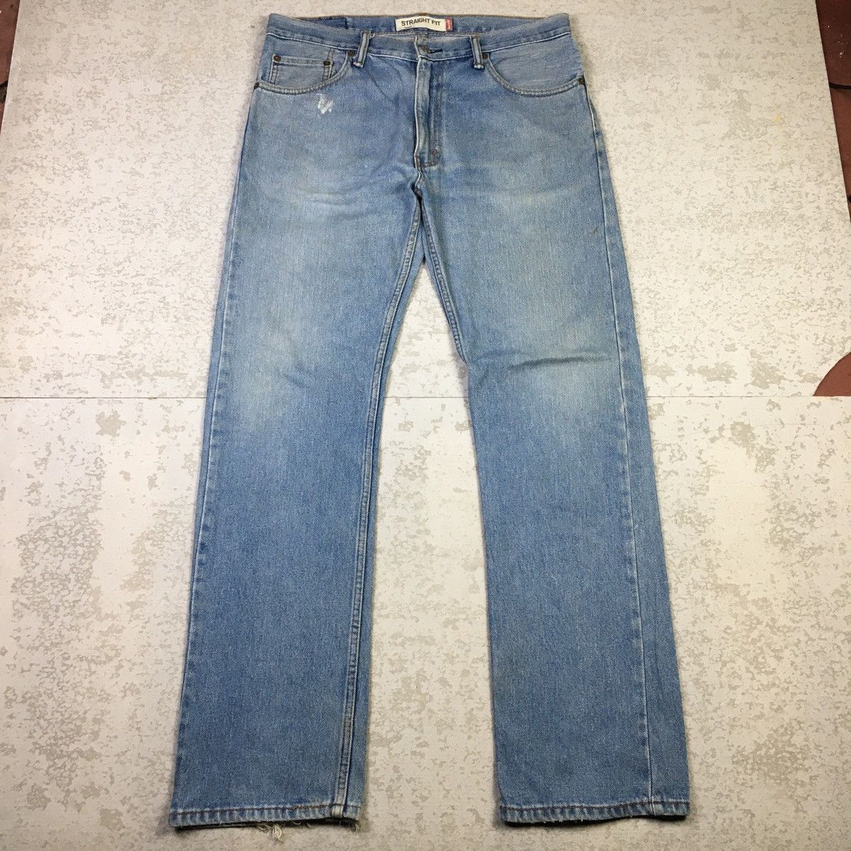 Levi's × Vintage Levis 505 Straight Fit Light Blue Jeans Size US 35 - 1 Thumbnail