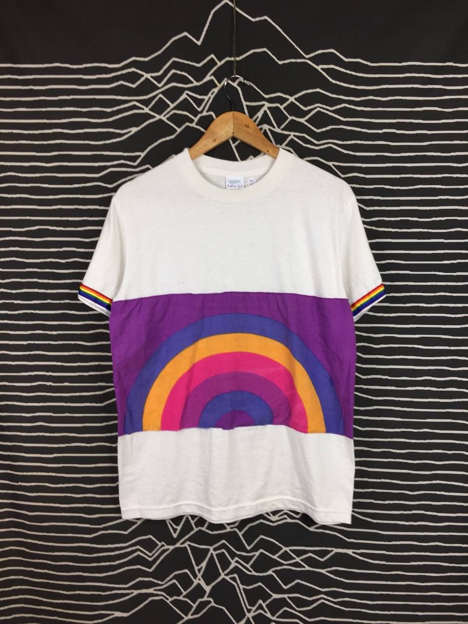 Vintage Vtg Fashion Gear Rainbow Cut & Sewn Style Tee Size US M / EU 48-50 / 2 - 1 Thumbnail