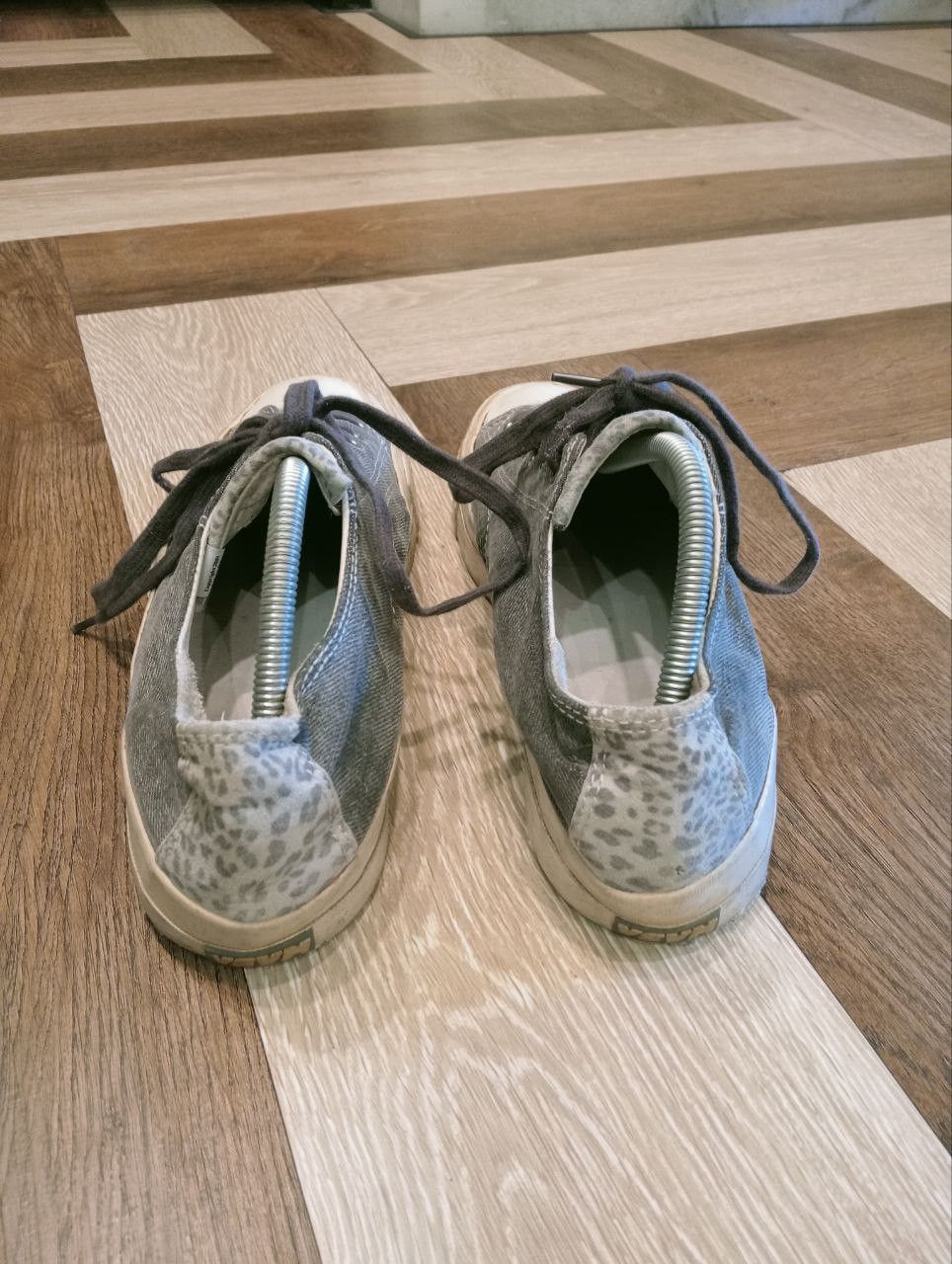 Visvim VISVIM SKAGWAY DENIM LEOPARD LOW CUT SNEAKERS - 9 US Size US 9 / EU 42 - 5 Thumbnail