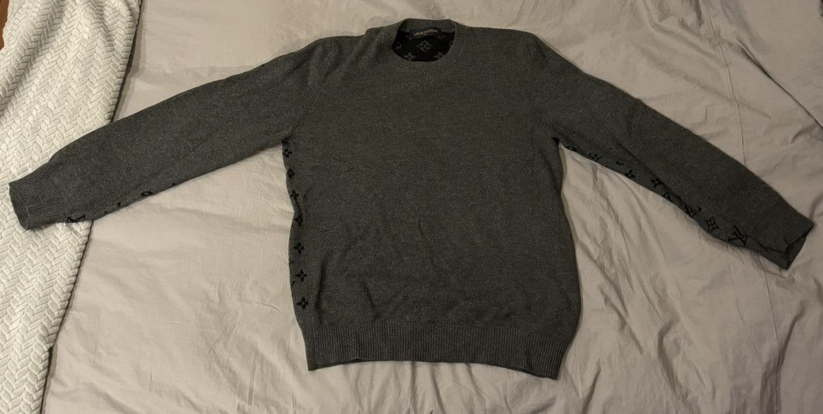 Louis Vuitton Louis Vuitton sweat limited Japan edition Size US XL / EU 56 / 4 - 3 Thumbnail
