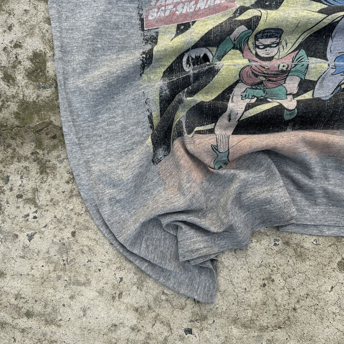 DC Comics VTG Adult DC Batman T-shirts Big Logo 2010 Y2K Distressed Size US M / EU 48-50 / 2 - 3 Thumbnail
