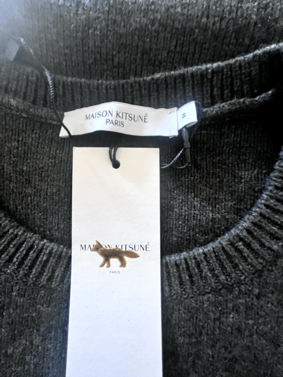 Maison Kitsune NEW Maison Kitsune GREY FOX HEAD PATCH RELAXED JUMPER Medium Size US M / EU 48-50 / 2 - 2 Thumbnail