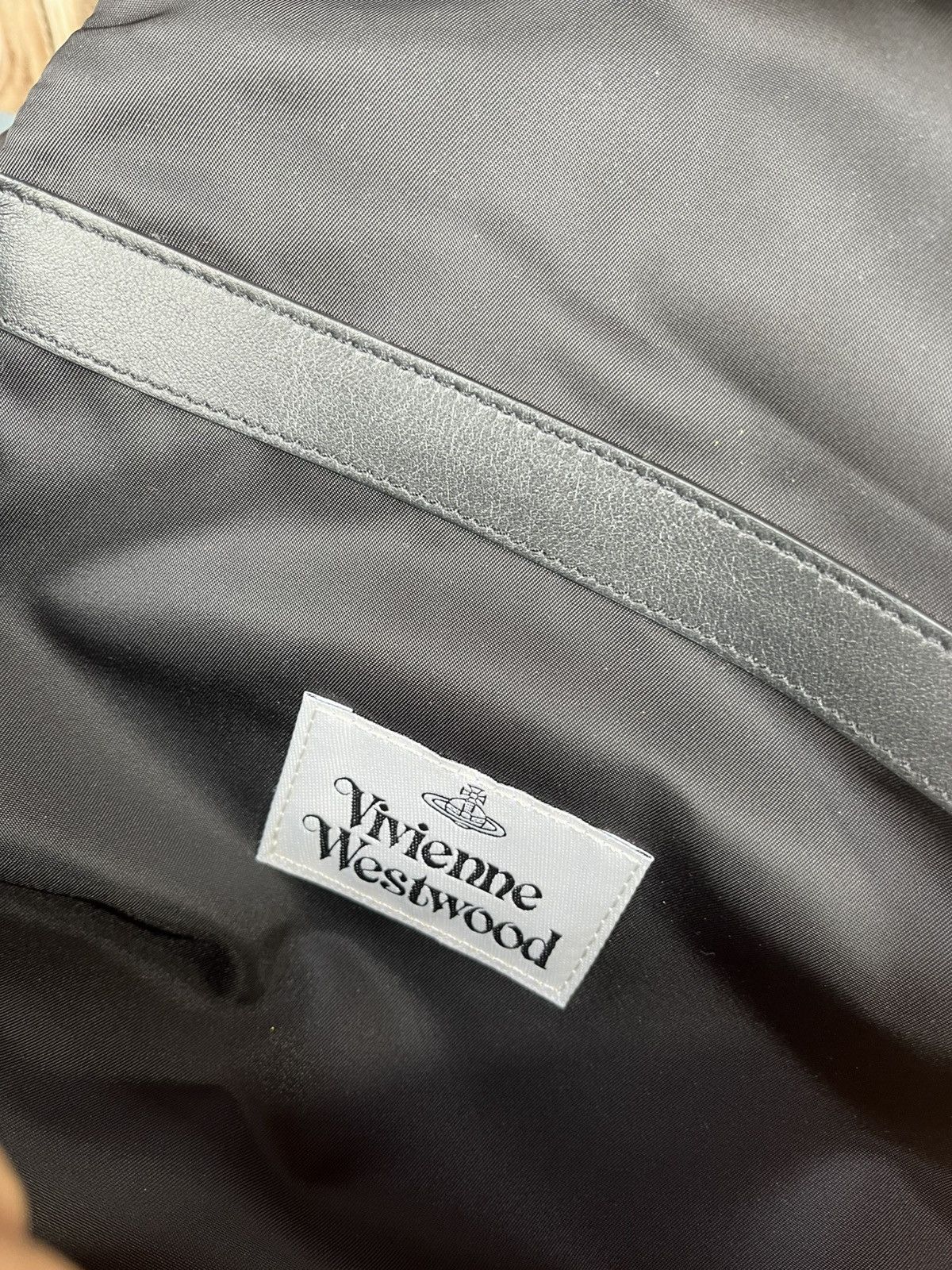 Vivienne Westwood Vintage Vivienne westwood Sling Bag Size ONE SIZE - 23 Thumbnail