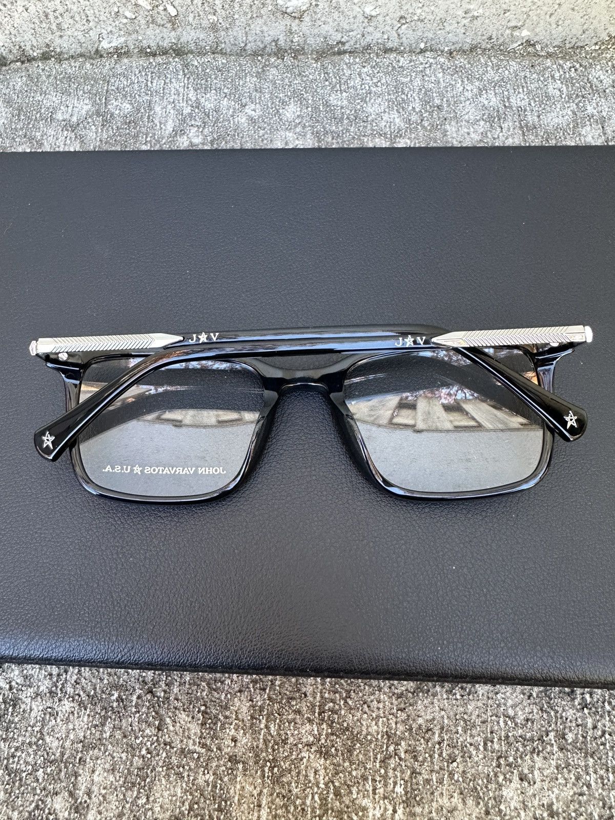 John Varvatos VJVC019 Black Glasses 52-21-145 Size ONE SIZE - 2 Thumbnail