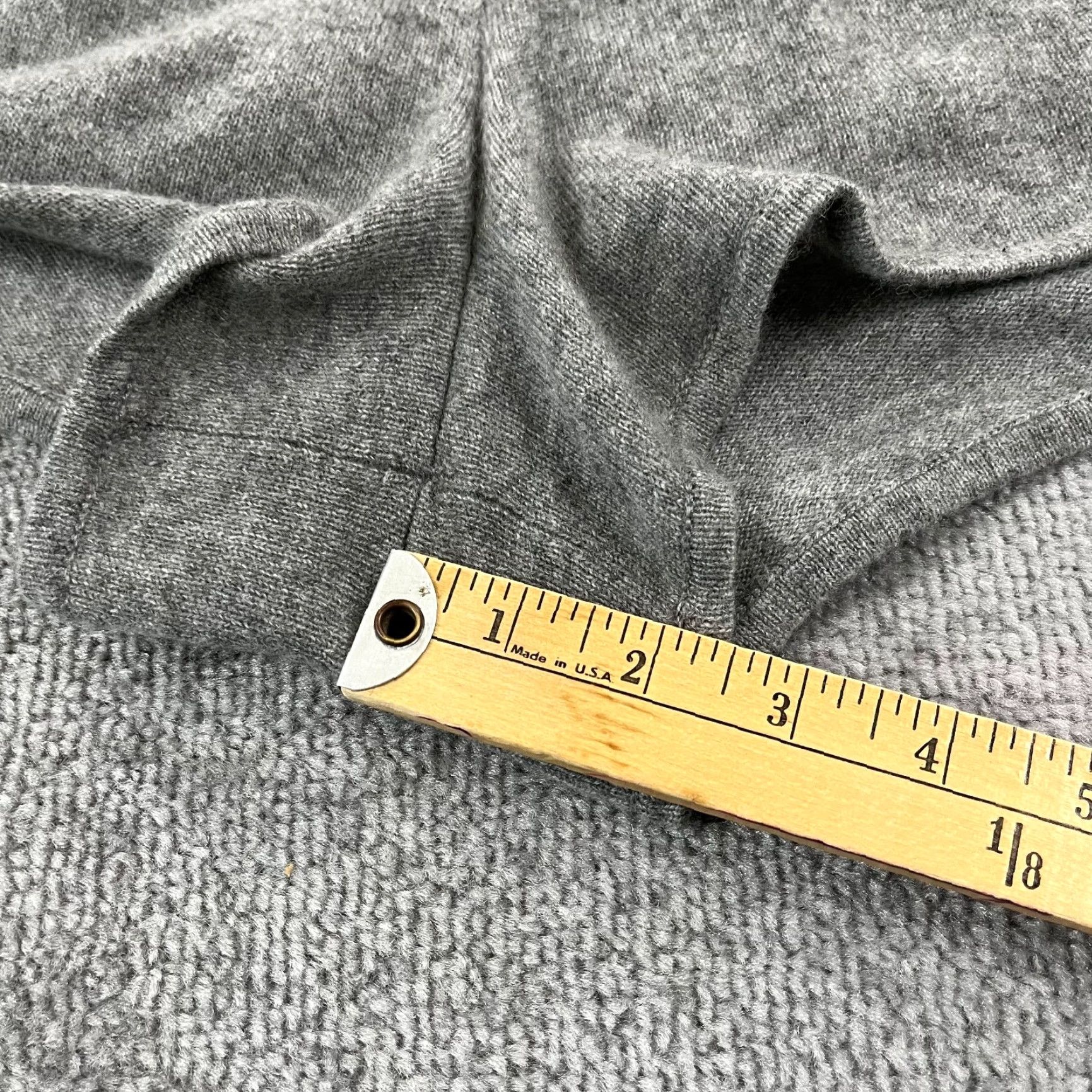 Vintage HATCH Shorts Womens Size 1 35-38 Waist Gray 100% Cashmere Lounge Maternity Soft Size 28" / US 6 / IT 42 - 5 Thumbnail