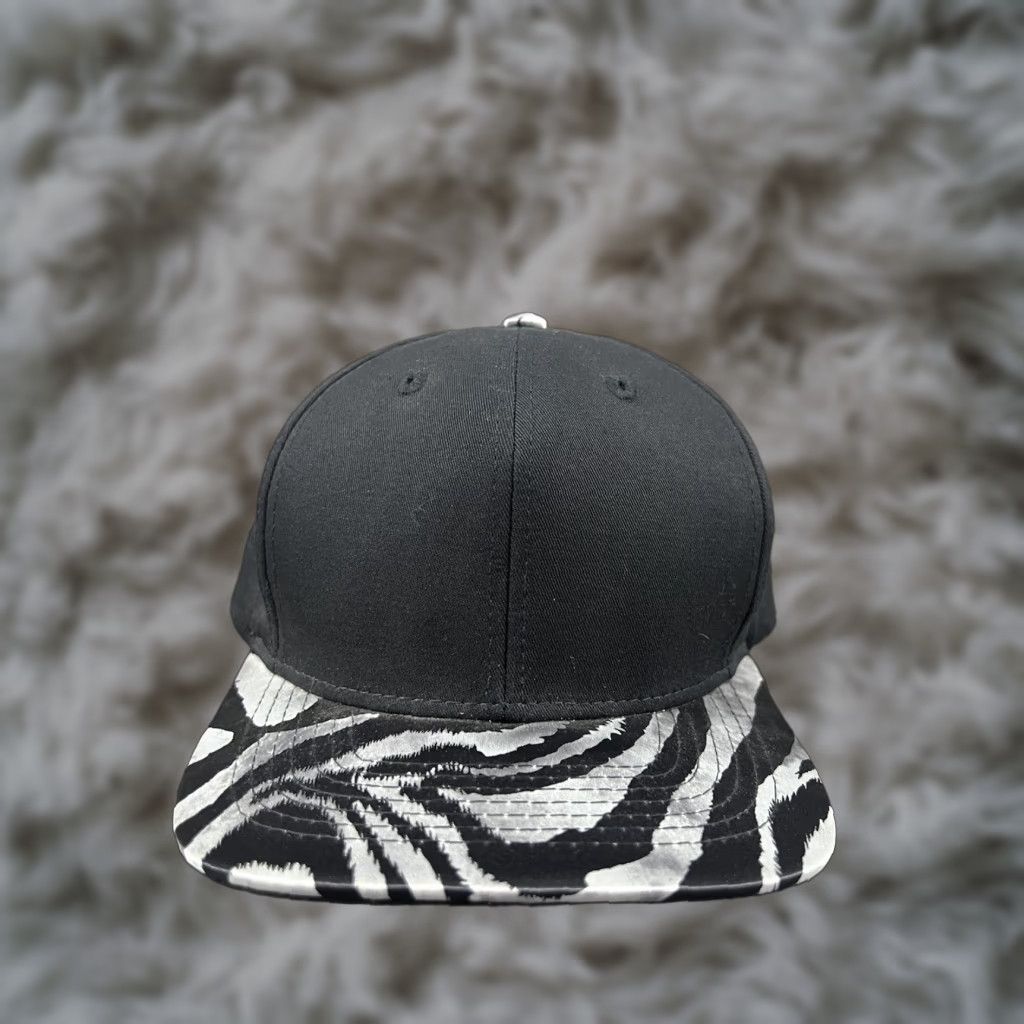 Vintage VINTAGE Top Level Zebra Print SnapBack Hat Black/Silver OSFA Size US M / EU 48-50 / 2 - 1 Thumbnail