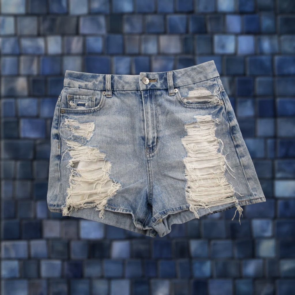 American Eagle Outfitters American Eagle Outfitters Mom Shorts Denim High Rise Blue 0 Comfort Stretch Waistband 5-Pocket Women Summer Vintage No (adjust to 200 chars max) Size 25" / US 0 / IT 36 - 1 Thumbnail