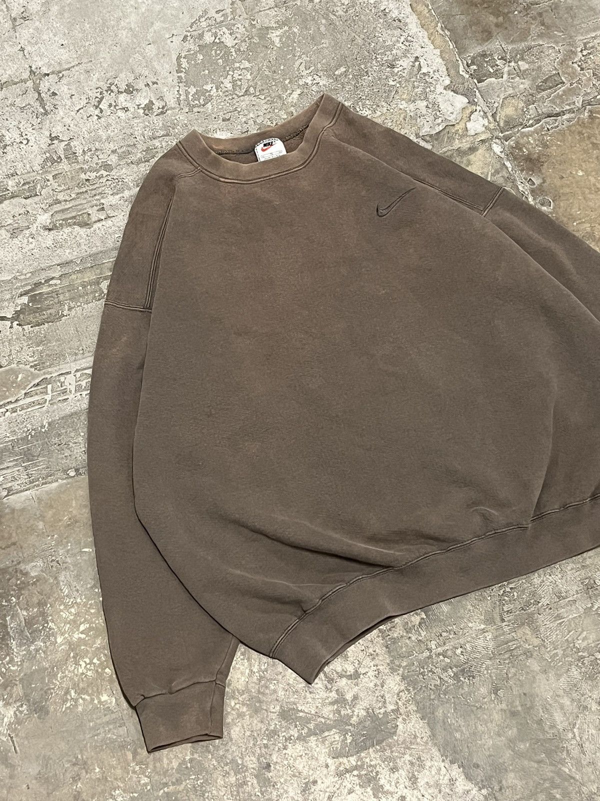 Nike × Vintage 90s Nike two tone mocha sweatshirt 90s rare earthtone hype Size US XL / EU 56 / 4 - 1 Thumbnail