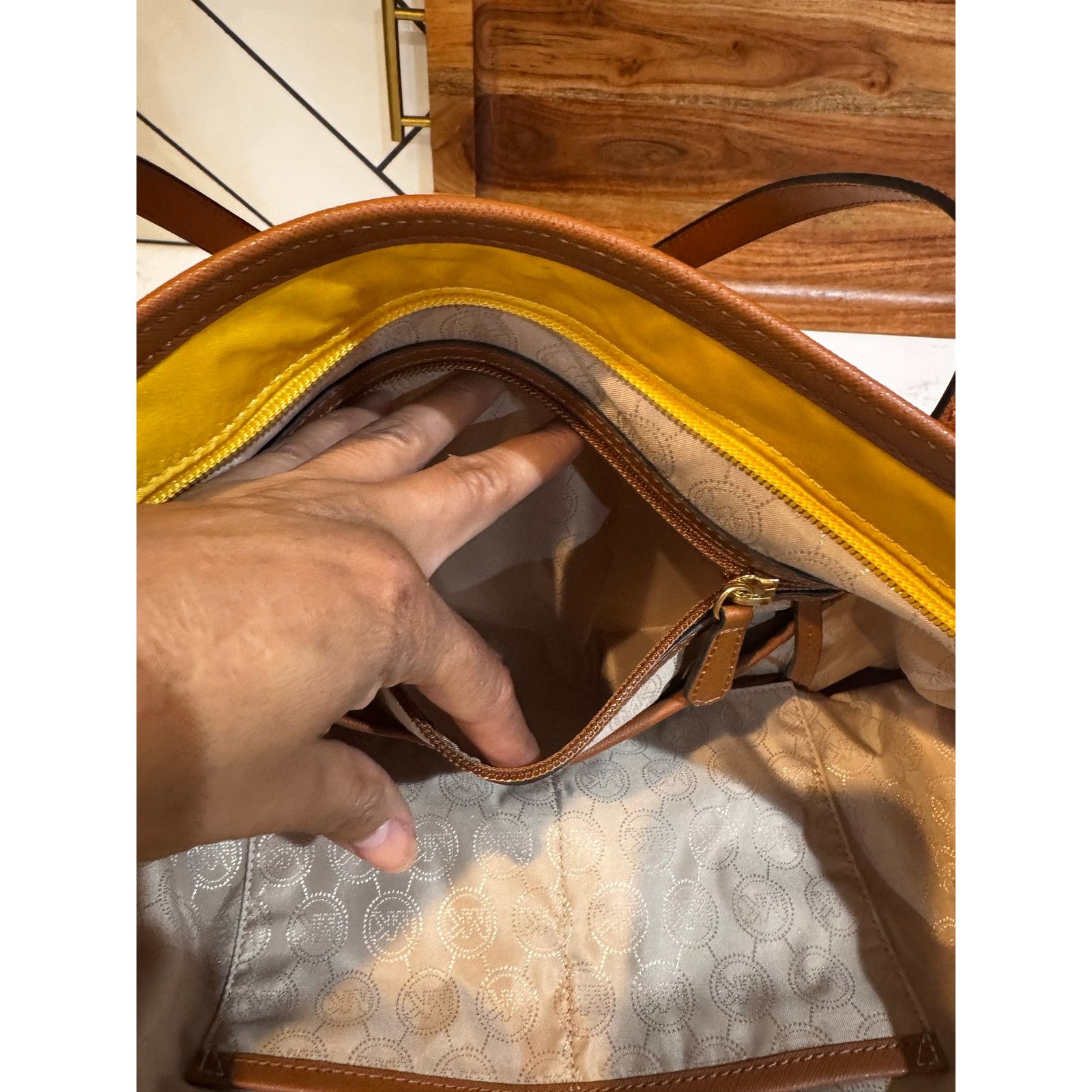 Michael Kors Michael Kors bright yellow Kempton nylon tote leather straps Size ONE SIZE - 16 Thumbnail