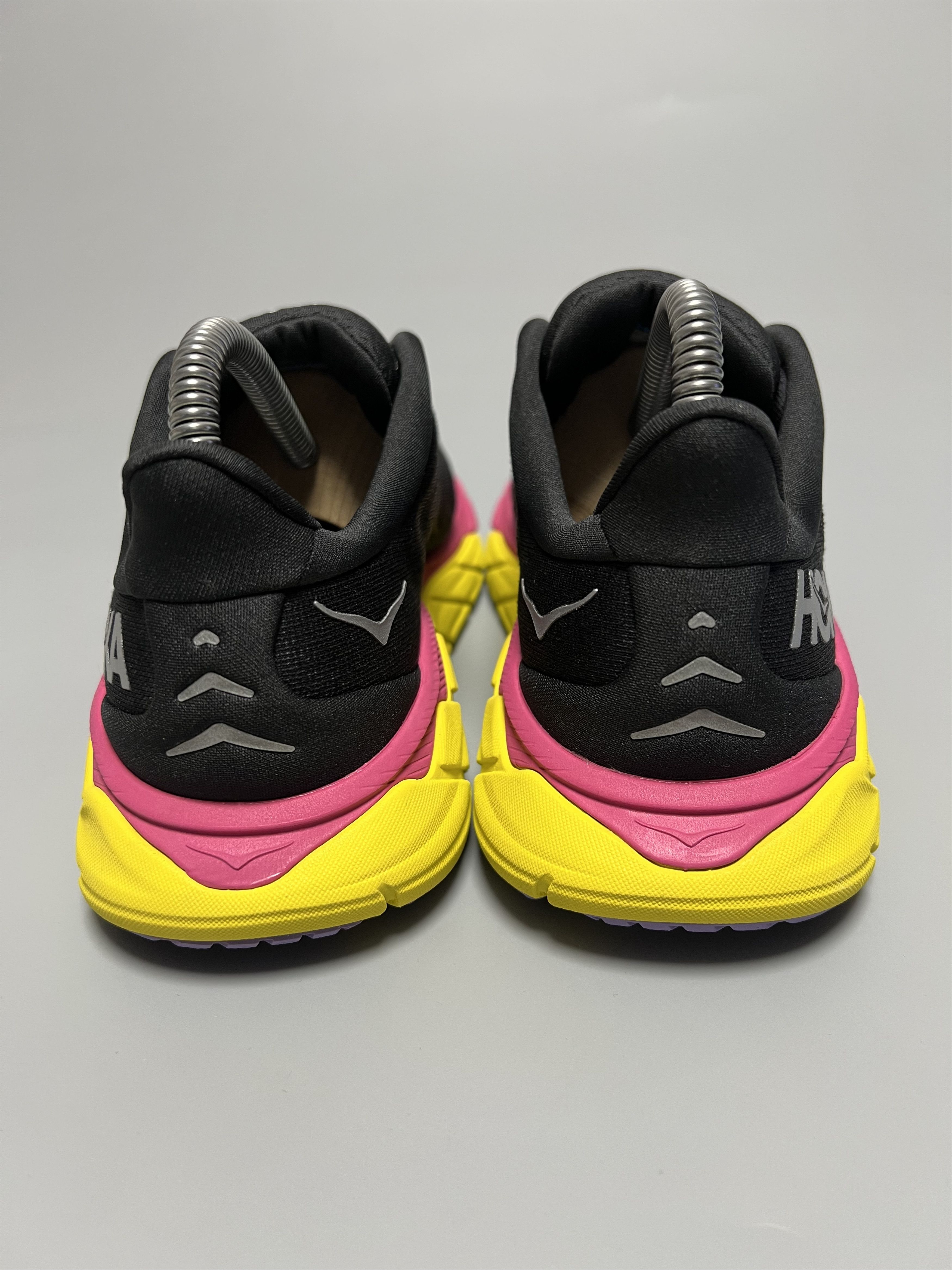 Hoka 6B Hoka One One Arahi 6 Running Shoes Size US 6 / IT 36 - 3 Thumbnail