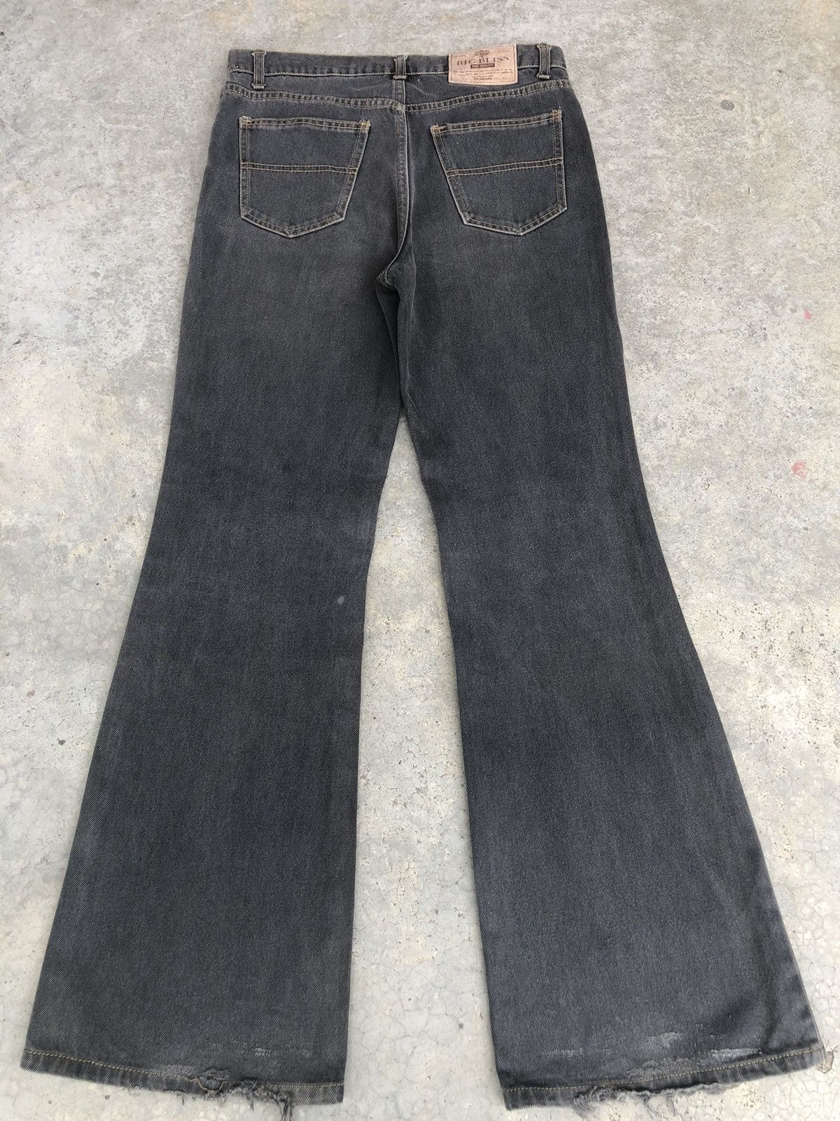 If Six Was Nine Japanese Big Bliss Flared Jeans Distressed Jeans Size US 31 - 2 Thumbnail
