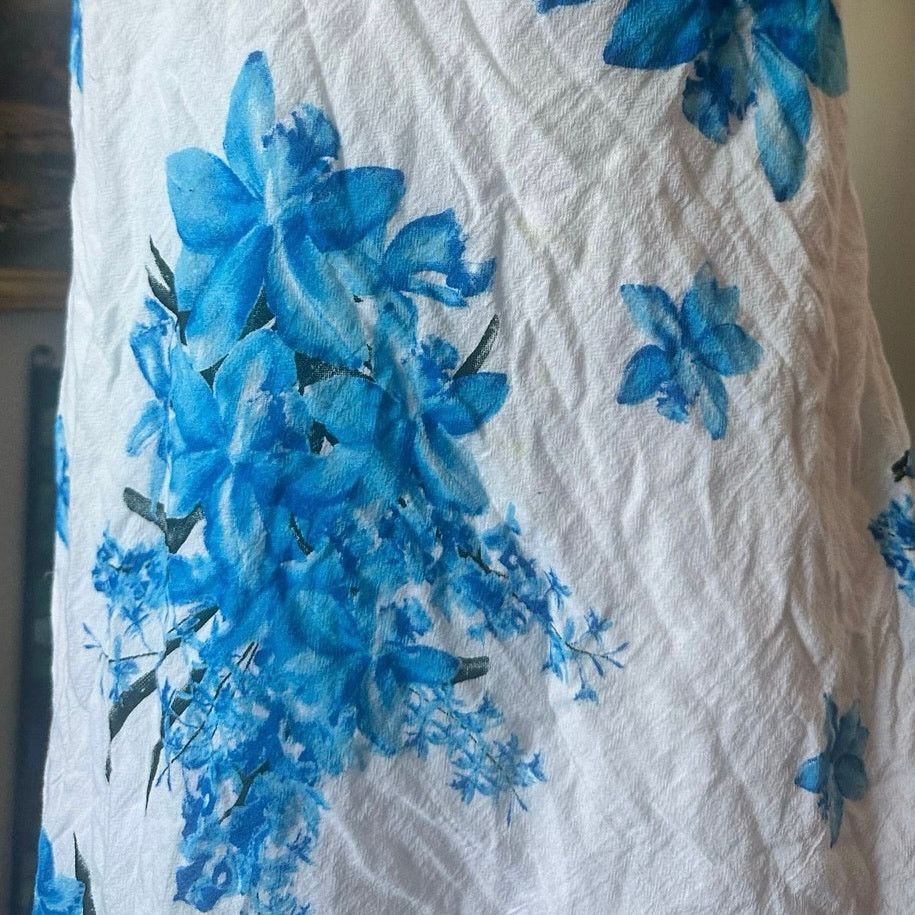 Handmade handmade blue white floral midi dress Size L / US 10 / IT 46 - 2 Thumbnail