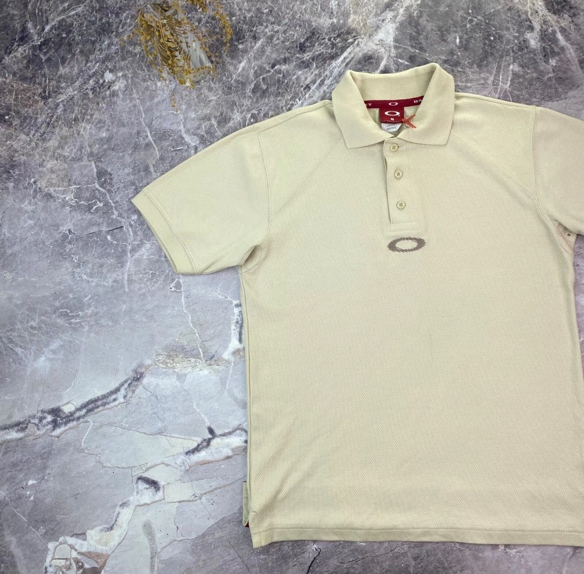 Oakley Vintage 90s Oakley Center Logo Beige Polos T-shirt Y2K Size US S / EU 44-46 / 1 - 6 Thumbnail