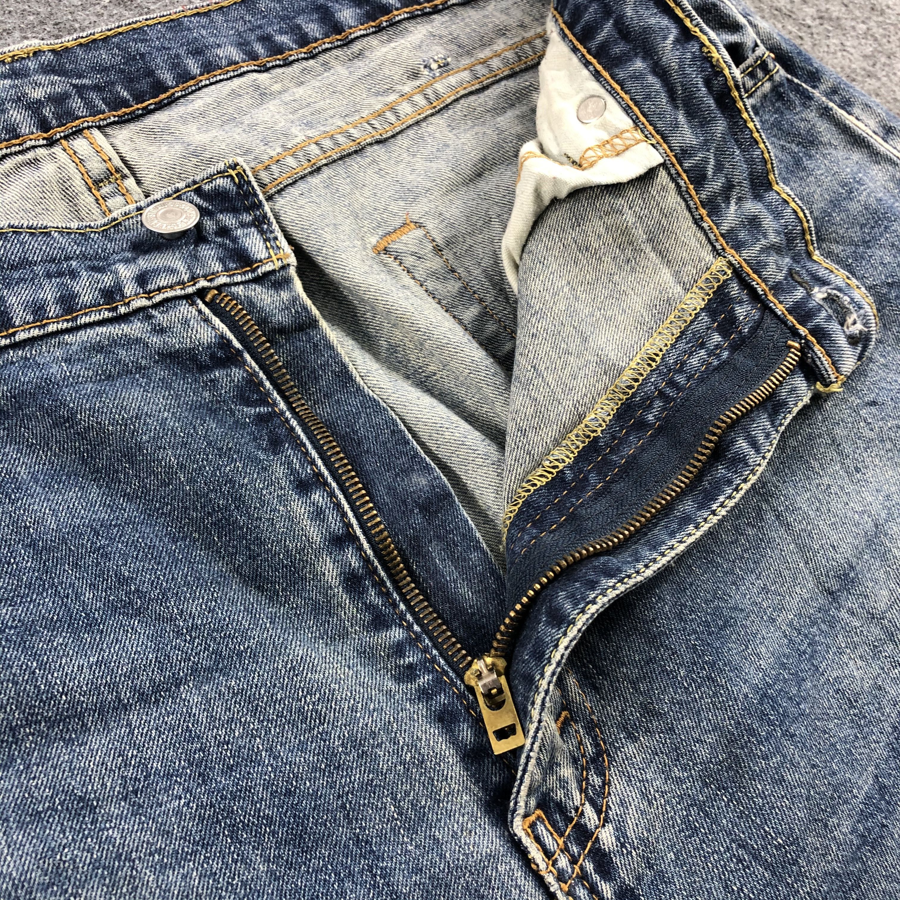 Levi's × Vintage Vintage Levis 513 Jeans-JM1316 Size US 39 - 7 Thumbnail