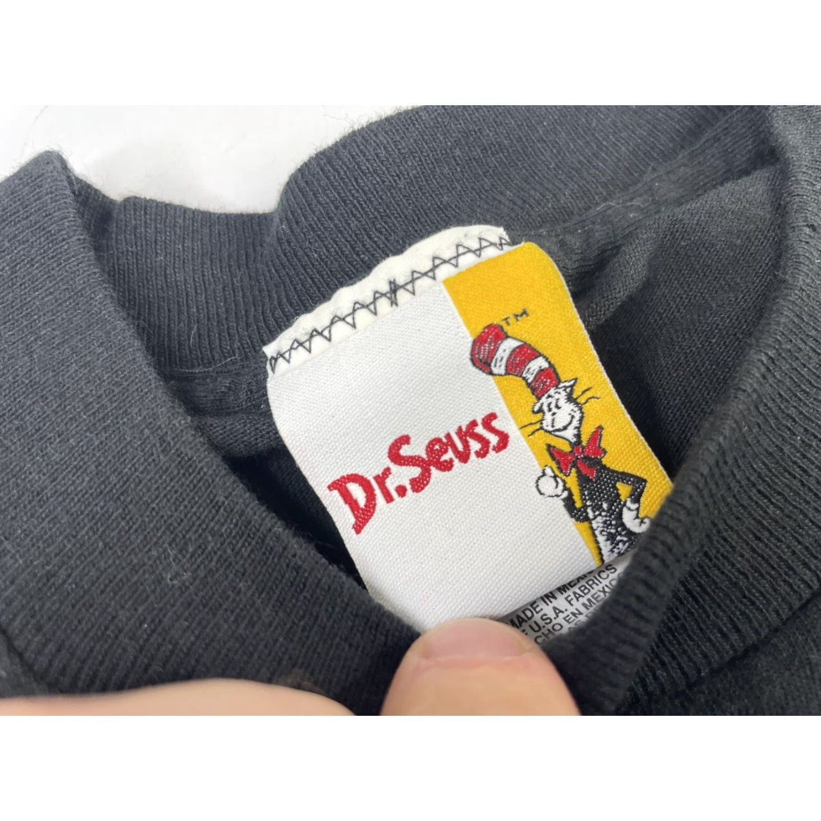 Vintage VINTAGE Dr. Seuss Black Swirl All Over Print T-shirt XL Men 90s Logo Graphic Print Long Sleeve Size US XL / EU 56 / 4 - 3 Thumbnail