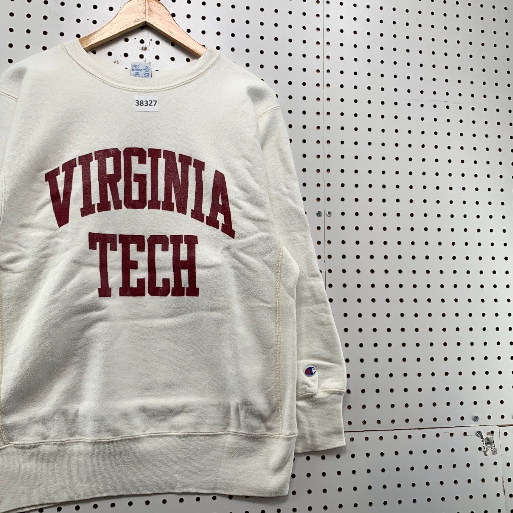 Champion VINTAGE Virginia Tech Sweatshirt Mens L White Champion Reverse Weave 90s VTG 21.5x26 Mens Size US L / EU 52-54 / 3 - 4 Thumbnail