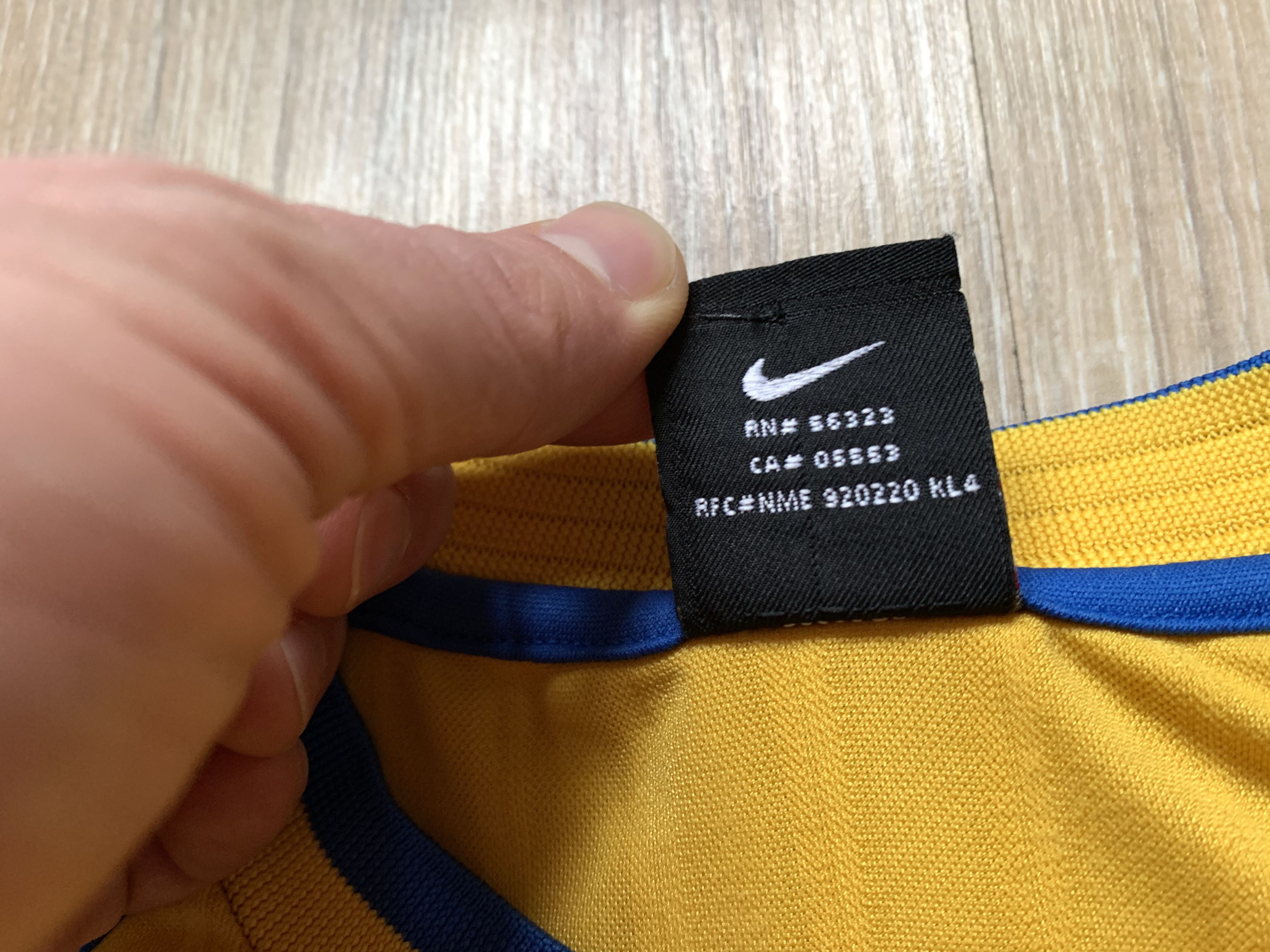 Nike × Vintage Vintage Nike Universal Parking Jersey #8 Khan Size US S / EU 44-46 / 1 - 5 Thumbnail