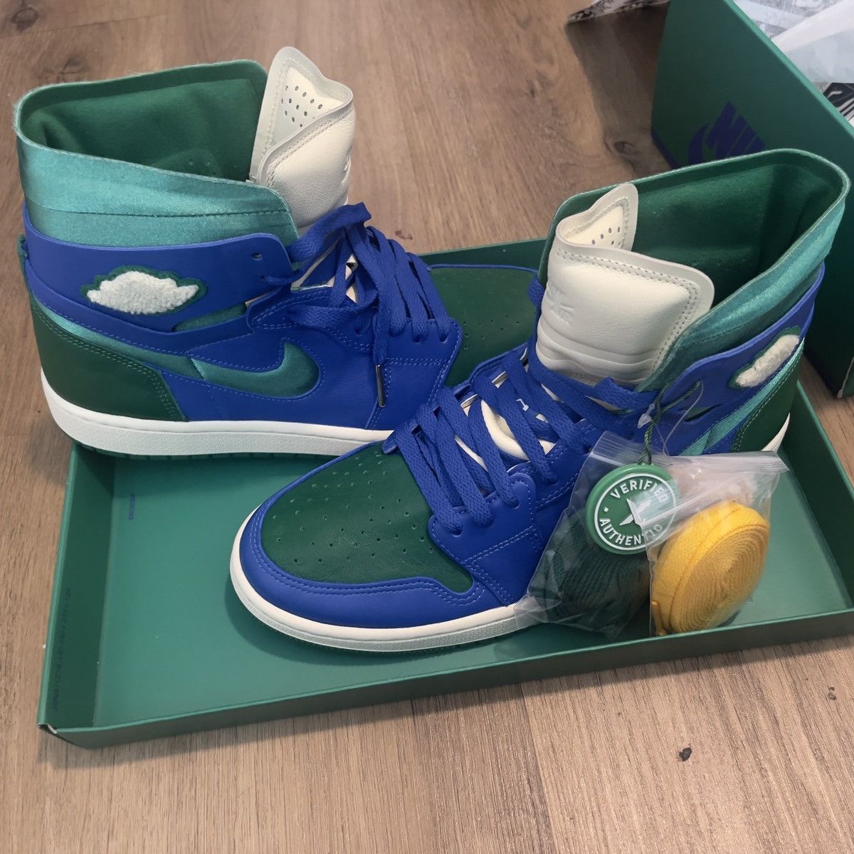 Jordan Brand Jordan 1 High Zoom CMFT Califia Aleali May (W) Size US 9.5 / IT 39.5 - 5 Thumbnail