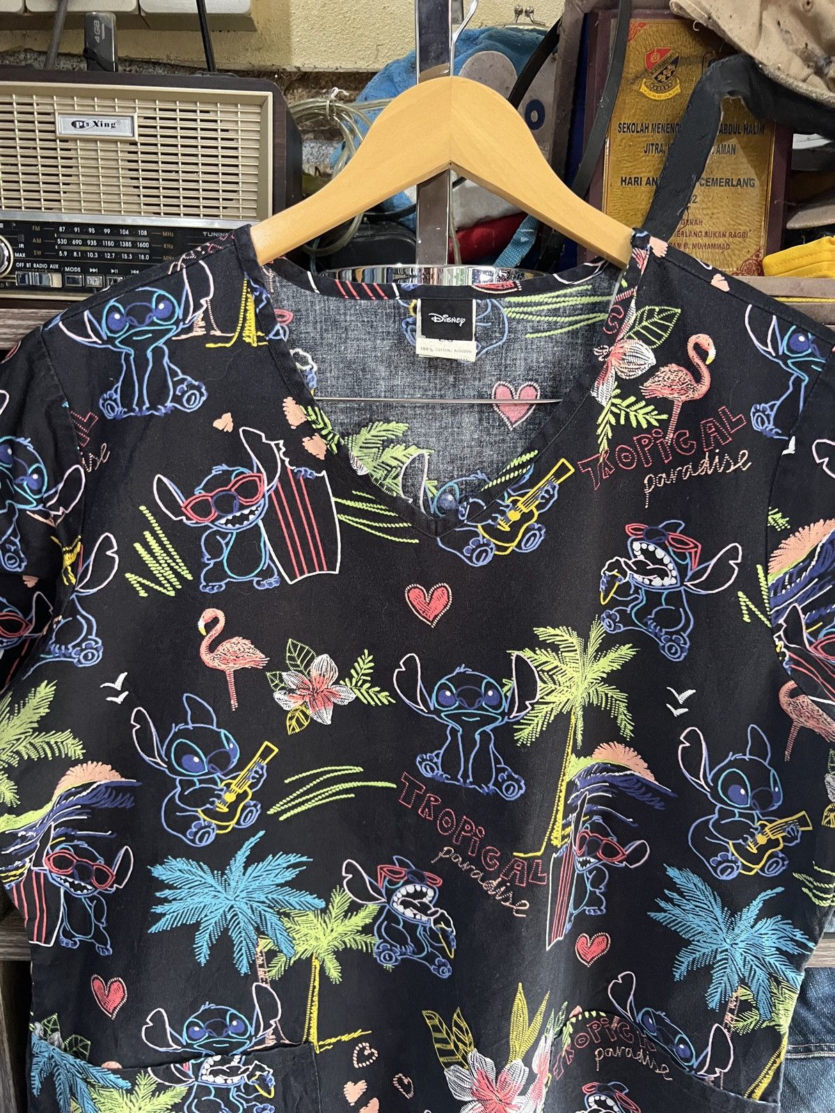 Cartoon Network 🔥Disney Lilo&Stitch Tropical Paradise Scrub Uniform Size L / US 10 / IT 46 - 2 Thumbnail