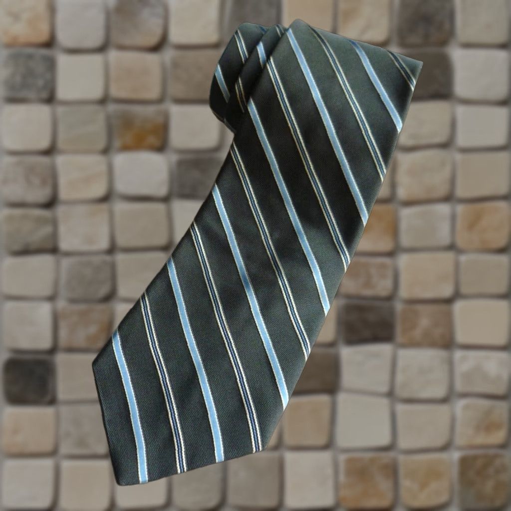 Brooks Brothers VINTAGE Brooks Brothers Makers Tie Woven in Italy Made in USA Men’s Stripes Gray and Blue 59.5" 3.5" Length Width Silk Cotton Designer Pre-owned Mens Size ONE SIZE - 1 Thumbnail