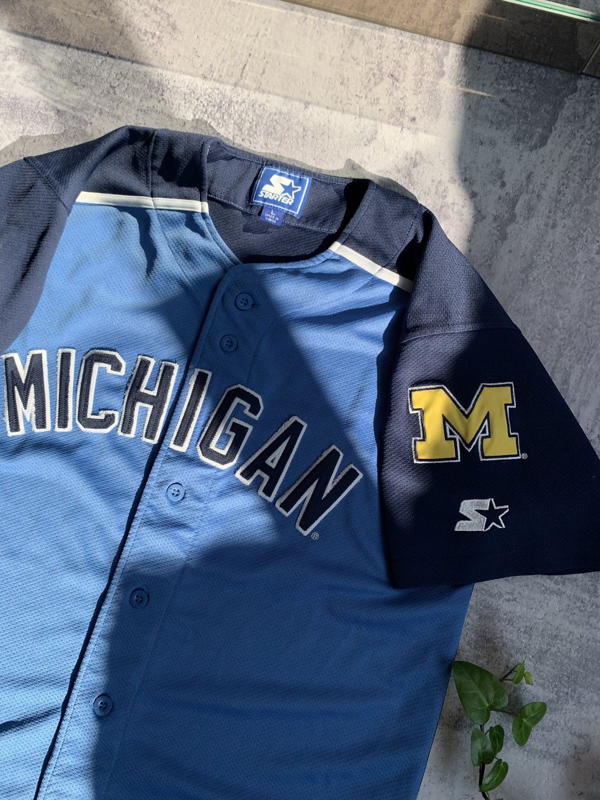 Starter Vintage 90s Starter Michigan wolverines baseball jersey Size US L / EU 52-54 / 3 - 3 Thumbnail