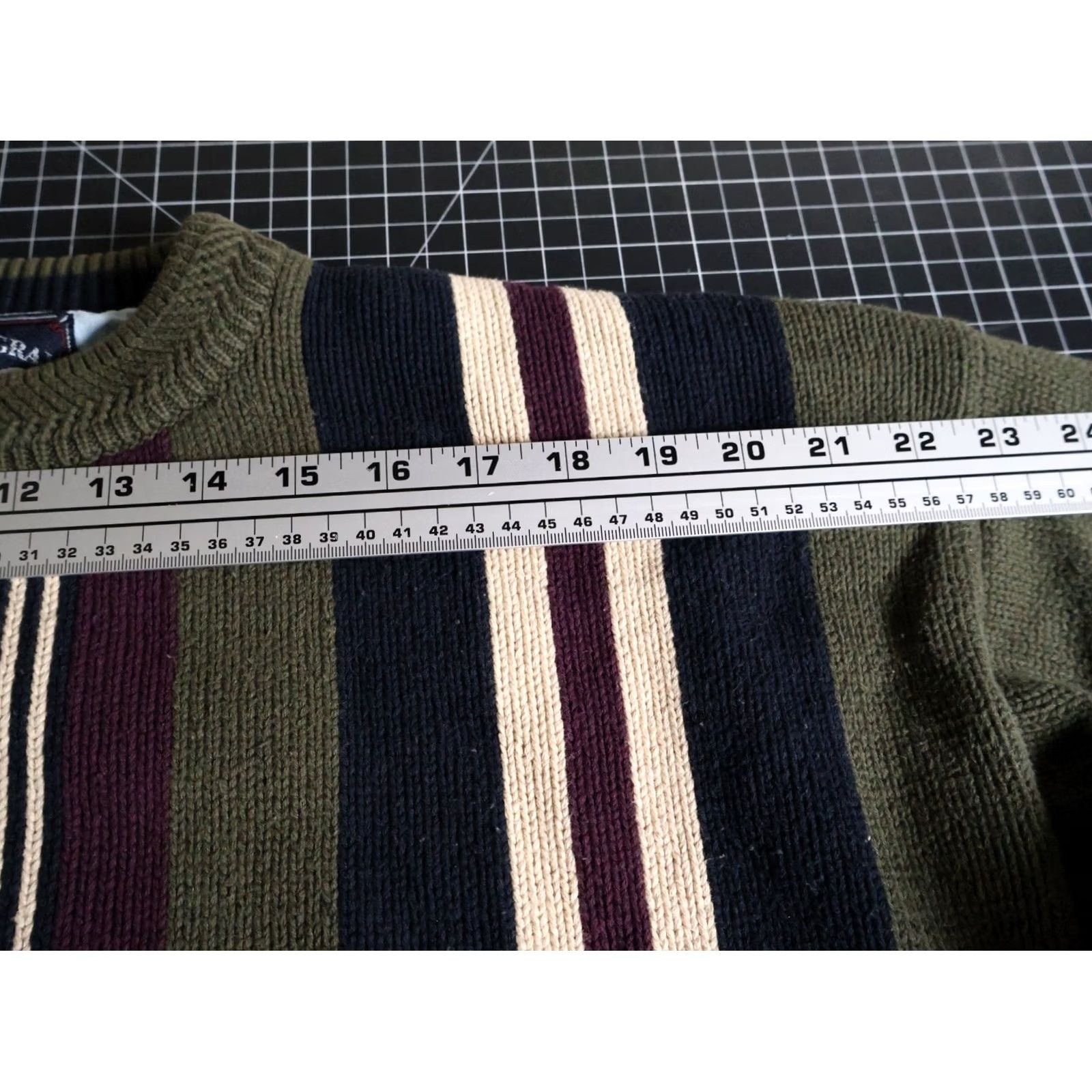 Olive VTG 90s Striped Pattern Sweater Men's Large Olive Green Chunky Cotton Knit Size US L / EU 52-54 / 3 - 7 Thumbnail