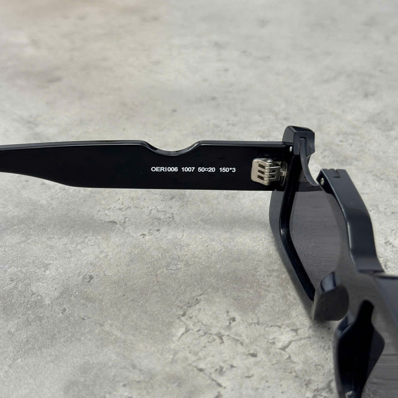 Off-White OFF WHITE Cady Cut-Out Rectangular-Frame Sunglasses Size ONE SIZE - 5 Thumbnail