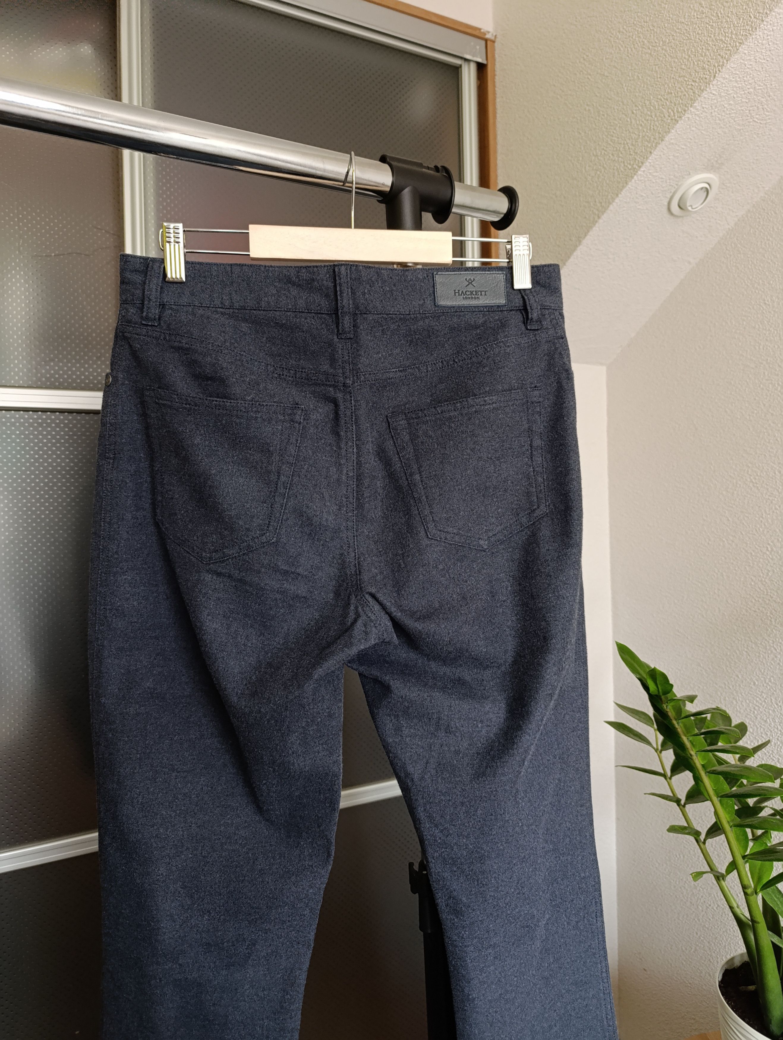 Designer × Hackett Hackett Flannel logo-patch straight-leg Trousers Size US 30 / EU 46 - 2 Thumbnail