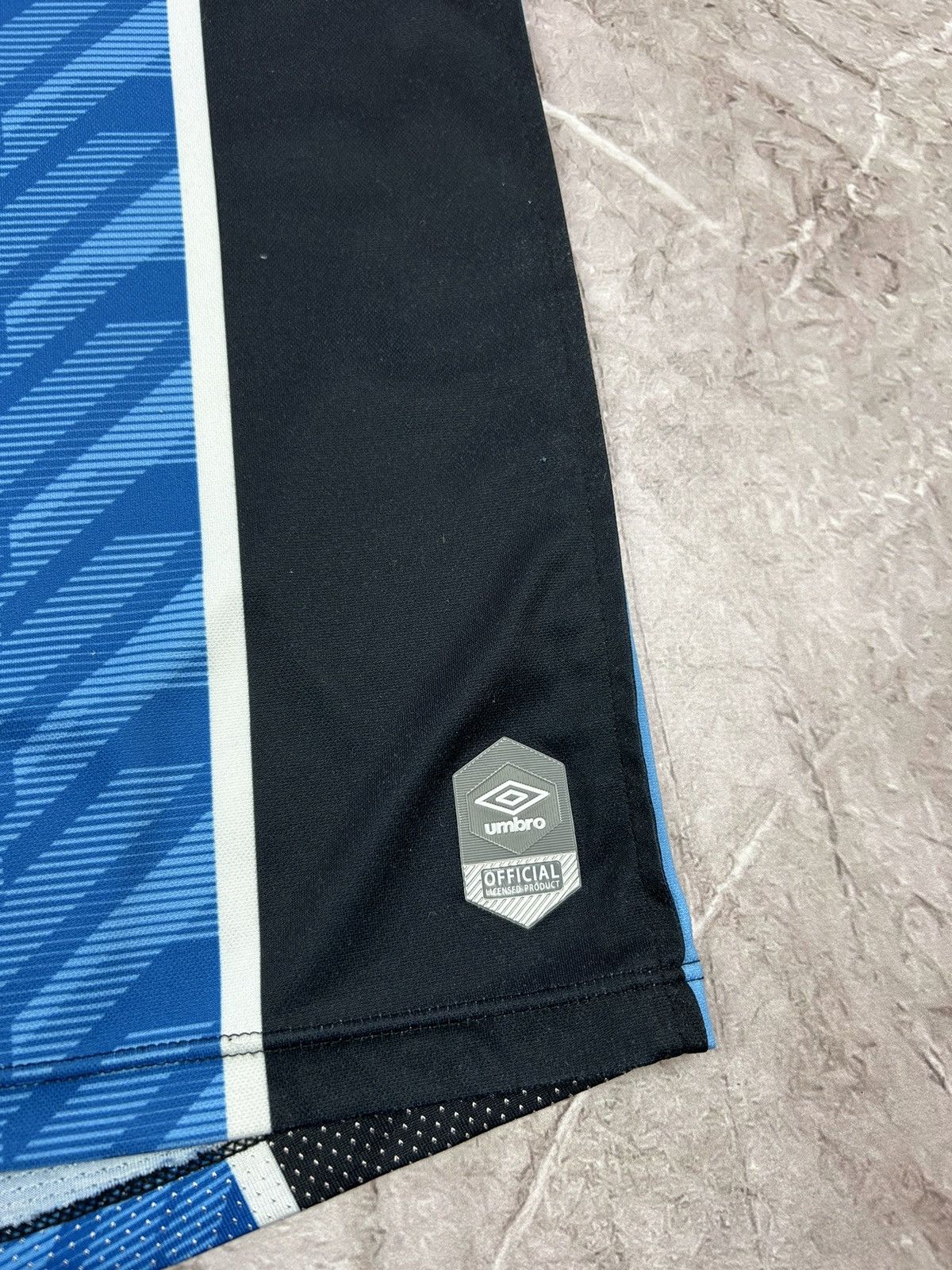 Umbro Jersey Gremio Porto Alegre Home 2020 2021 SIze M/L Size US M / EU 48-50 / 2 - 7 Thumbnail