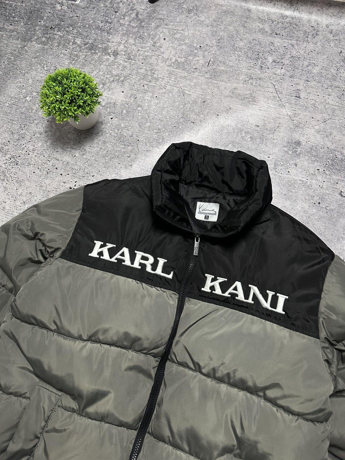 Karl Kani Karl Kani Nylon Down Y2K Puffer Jacket Casual Men’s Size US S / EU 44-46 / 1 - 4 Thumbnail