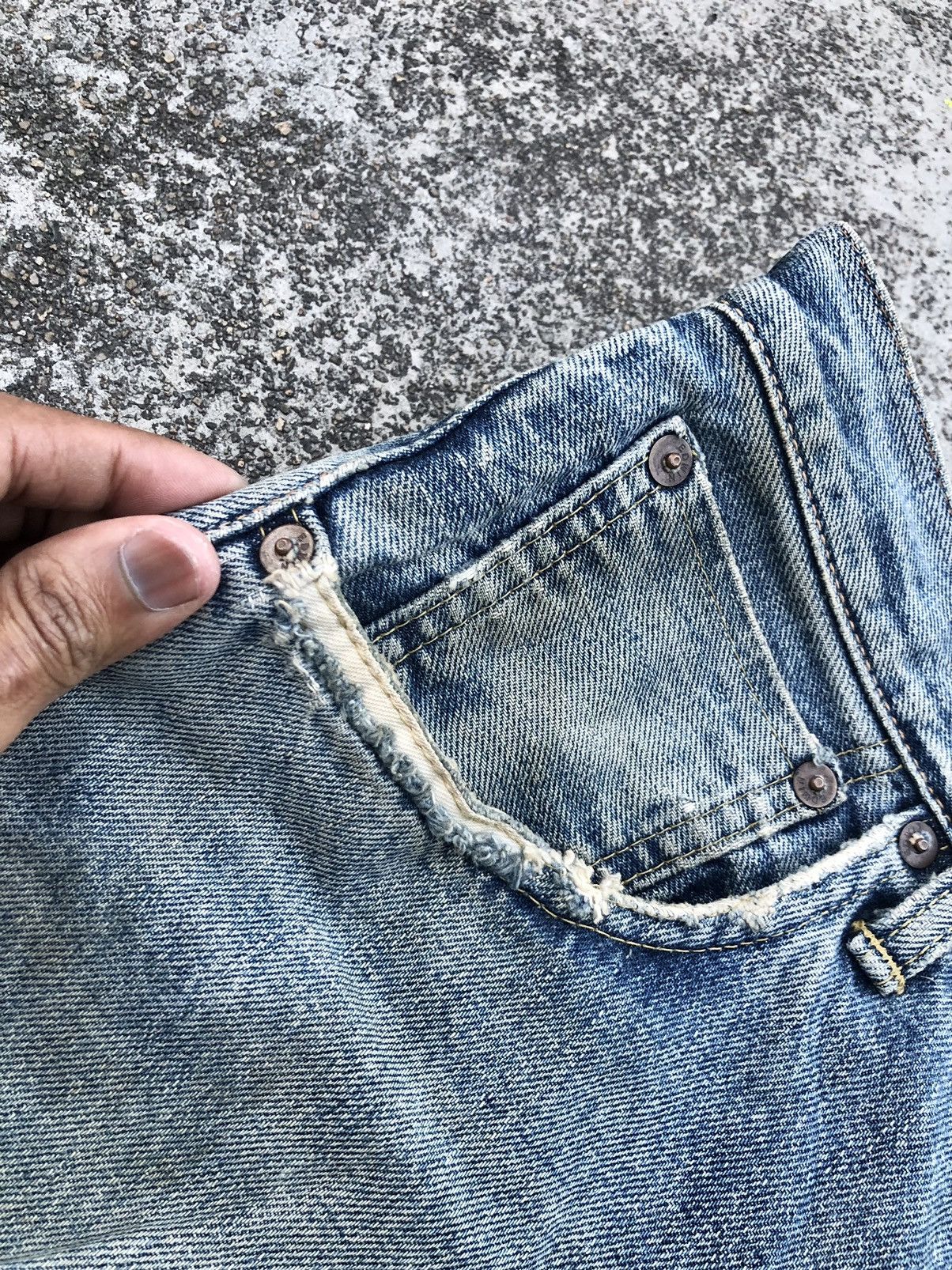Edwin WIDE LEG DAMAGED VINTAGE EDWIN SELVEDGE DENIM Size US 29 - 6 Thumbnail