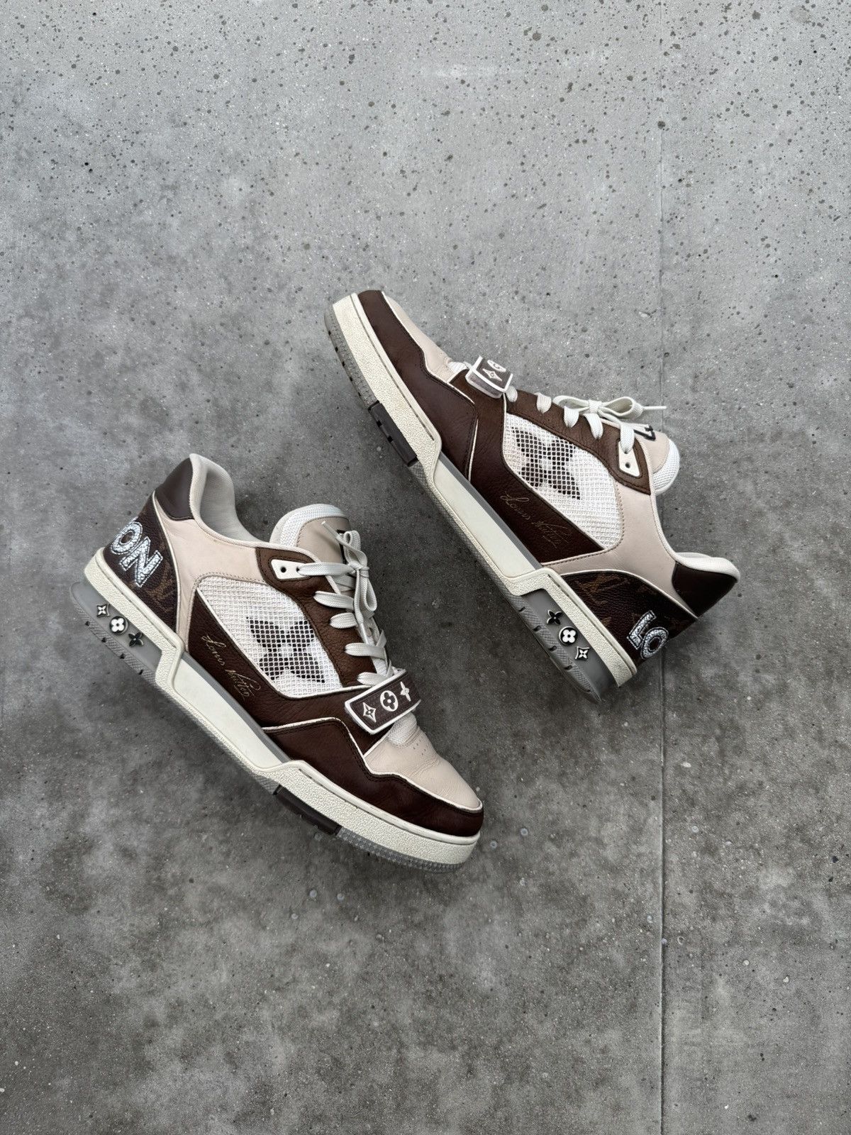 Louis Vuitton LV Louis Vuitton Designer Luxury rare Trainers SNEAKERS Size US 10 / EU 43 - 1 Thumbnail