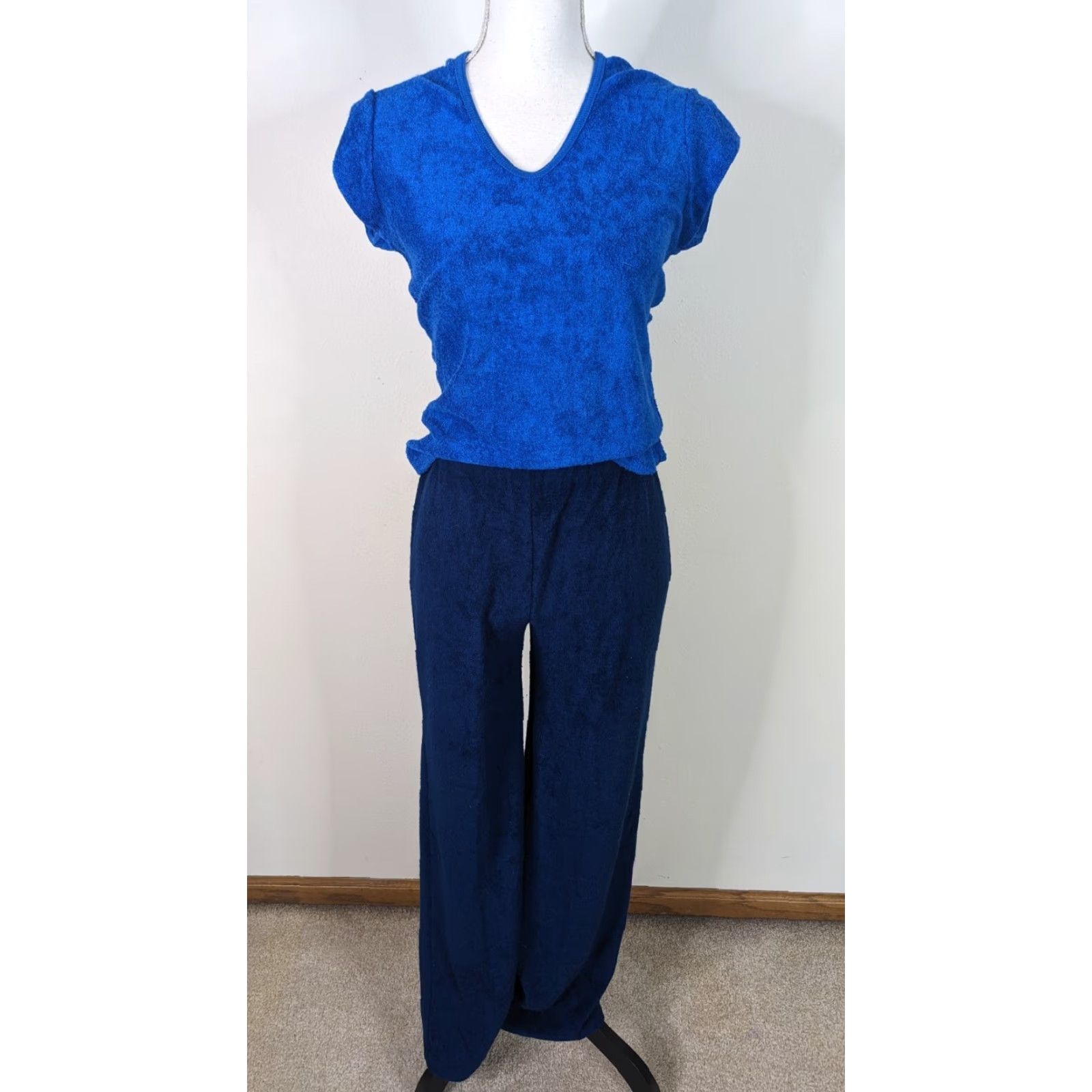 Bell VINTAGE 60s Womens 2 Piece Bell Bottoms Top Set Blue Terry Cloth Small 4/6 1960s Beachwear Womens Sets Size 4XL / US 24-26 - 2 Thumbnail