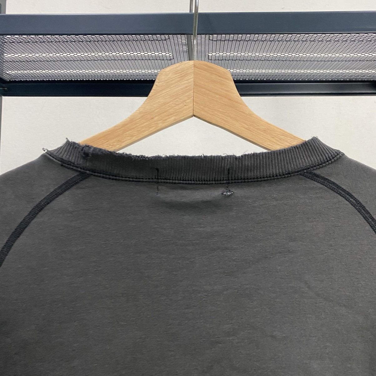 Polo Ralph Lauren × Vintage Thrashed Sun Faded Sweatshirt Size US XL / EU 56 / 4 - 11 Thumbnail