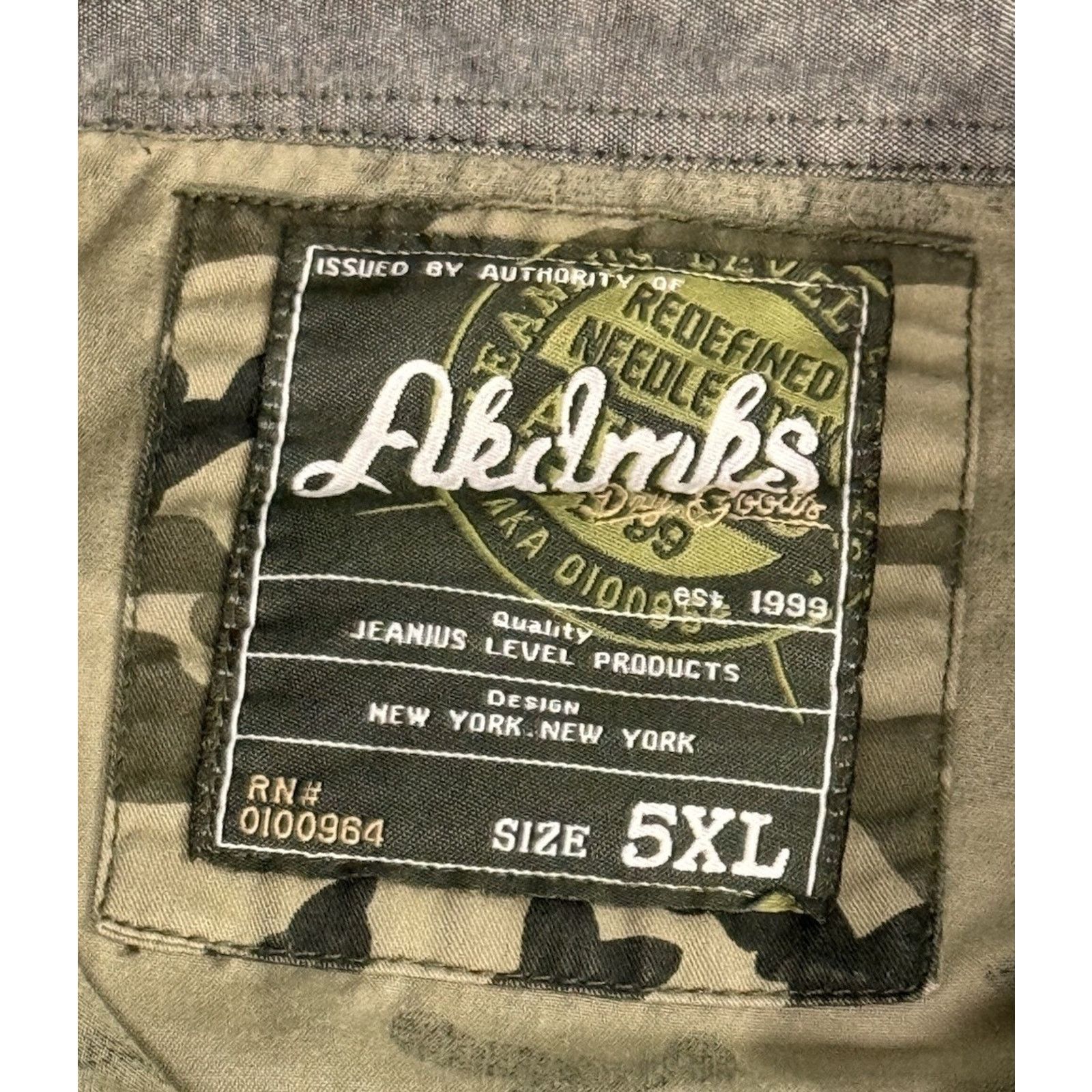 Akademiks Akademiks Y2K Camo Button Down Long Sleeve Shirt 5XL Men’s Size US XXL / EU 58 / 5 - 3 Thumbnail