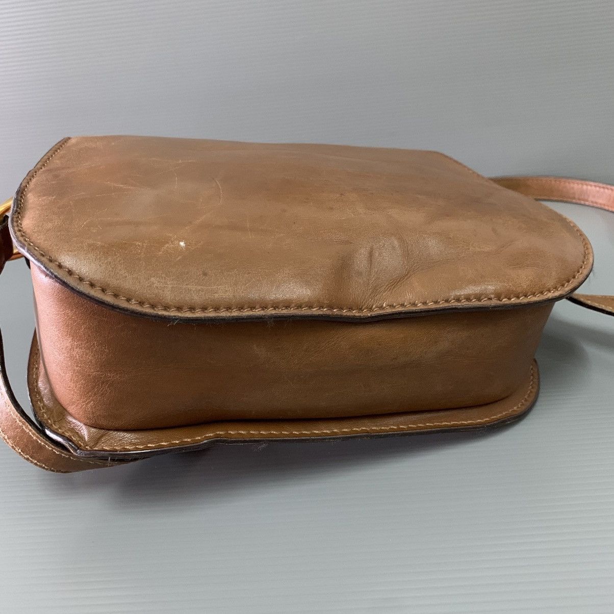 Gucci Gucci Bamboo Leather Vintage Slingbag Size ONE SIZE - 6 Thumbnail