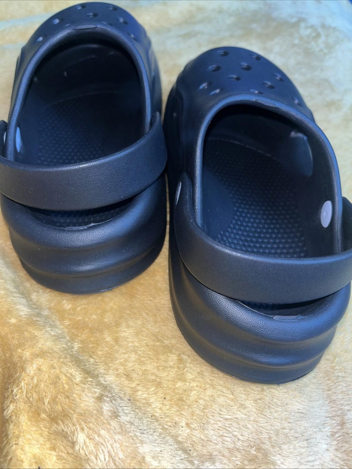 Other fliozy kids garden clogs black size 12-13 kids Size US 13 / EU 46 - 4 Thumbnail