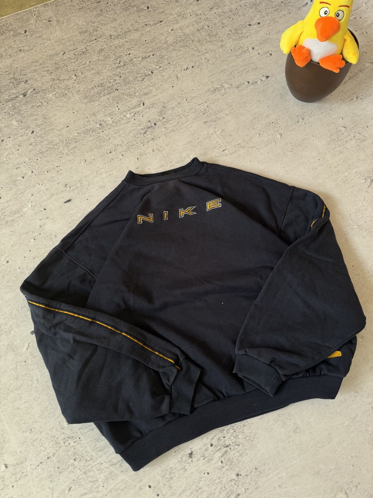 Nike × Vintage NIKE VINTAGE CENTER LOGO OVERSIZE BAGGY FIT SWEATSHIRT Size US XL / EU 56 / 4 - 6 Thumbnail